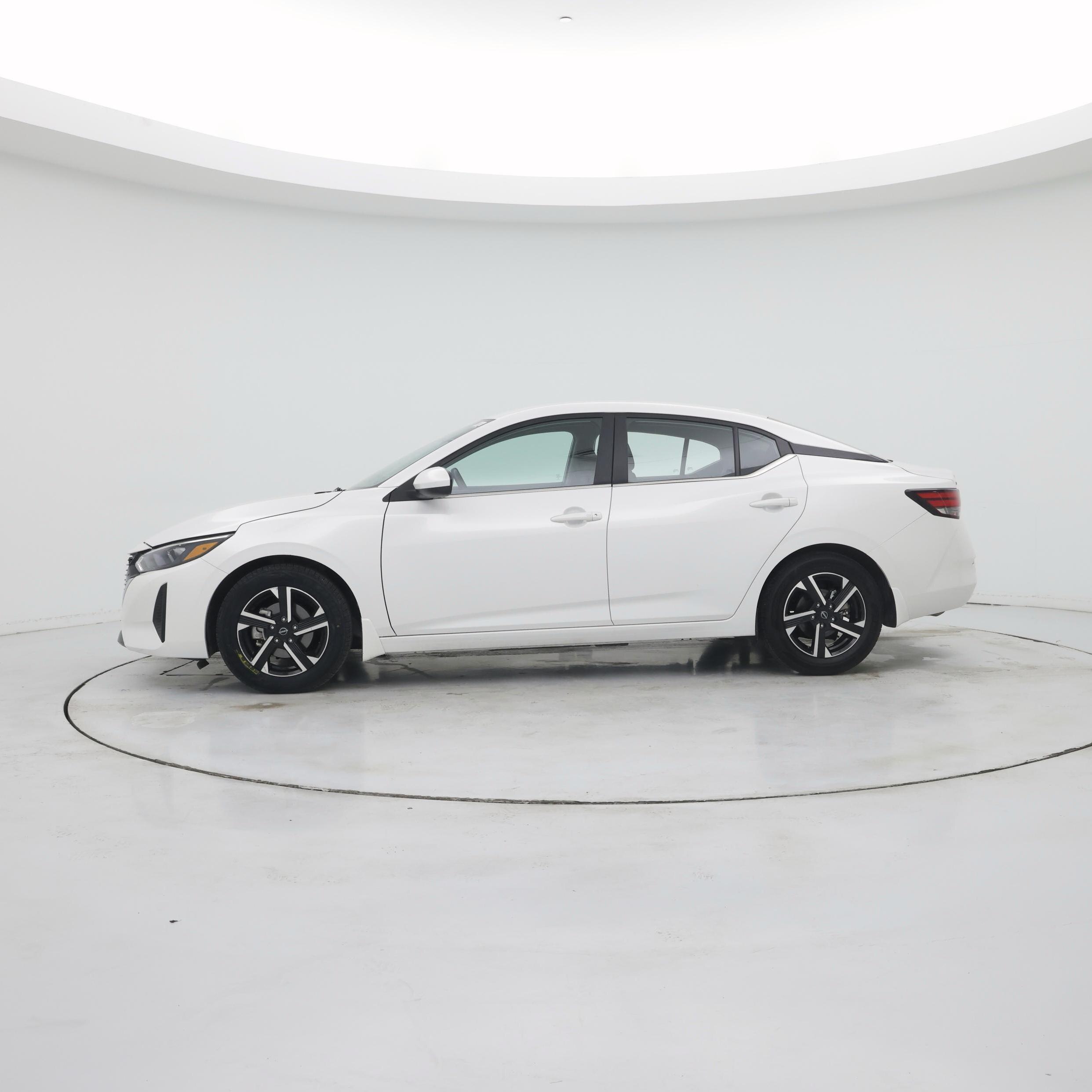 Thumbnail: 2024 Nissan Sentra - 3