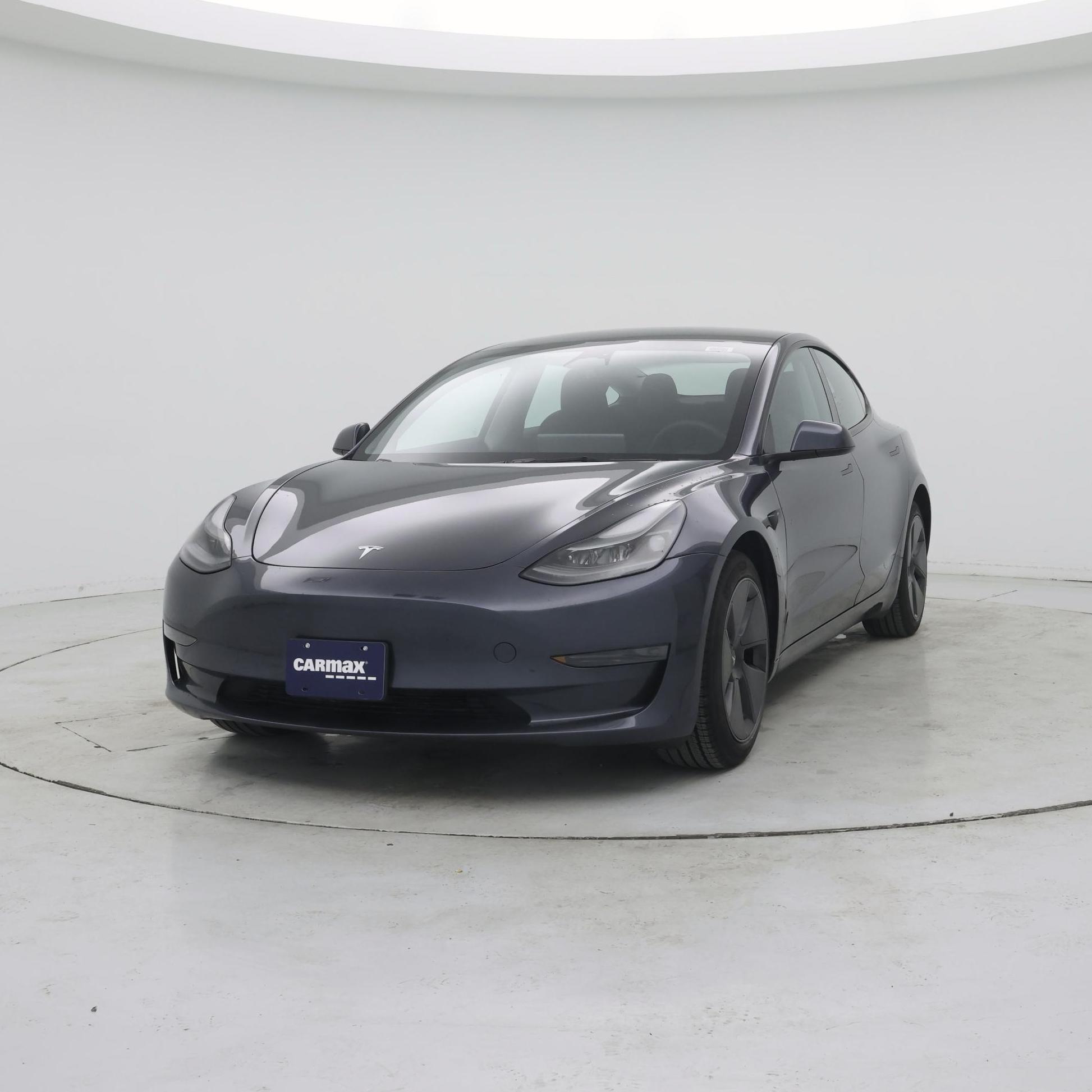 Thumbnail: 2023 Tesla Model 3 - 4