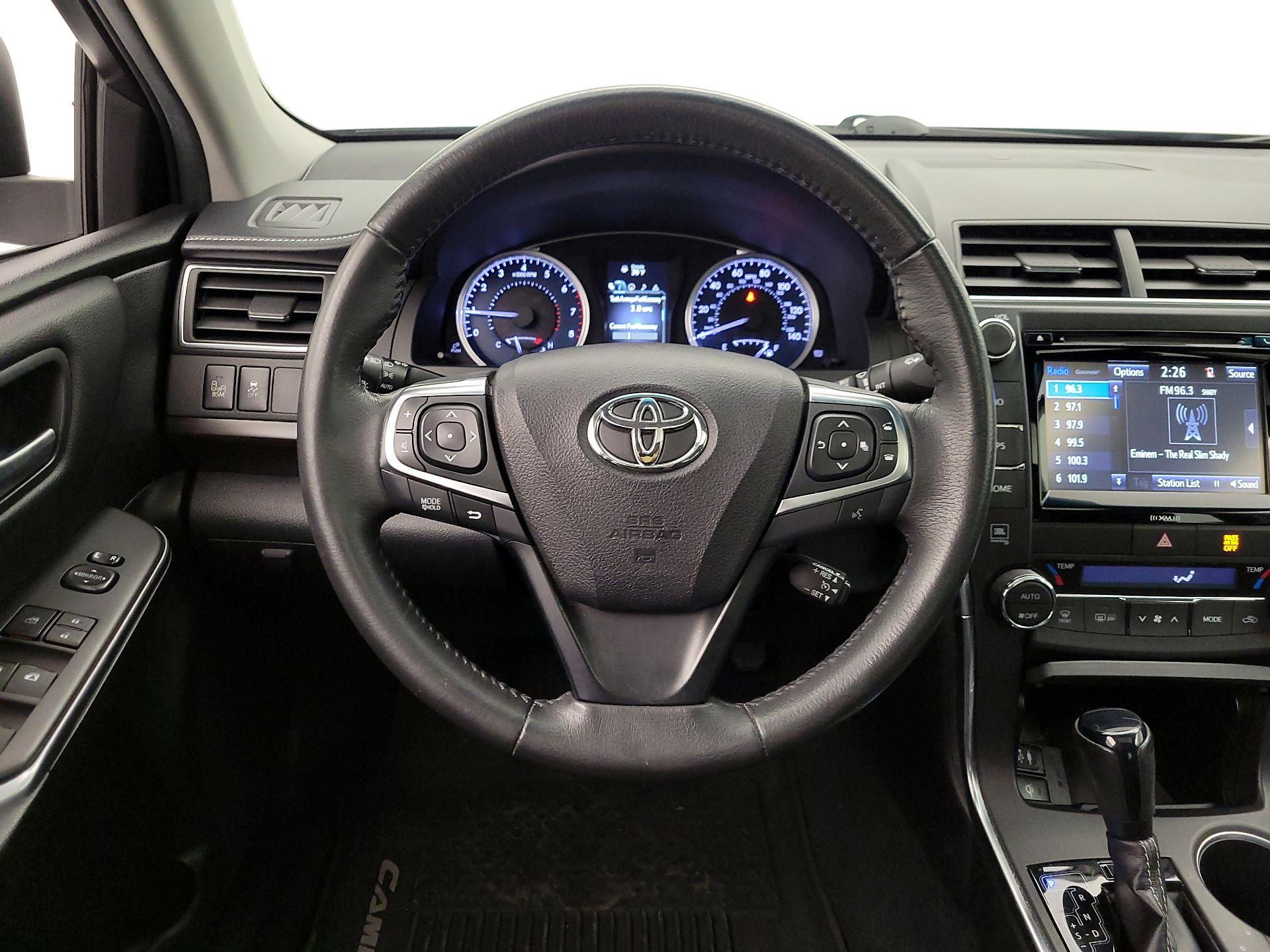 Thumbnail: 2017 Toyota Camry - 10