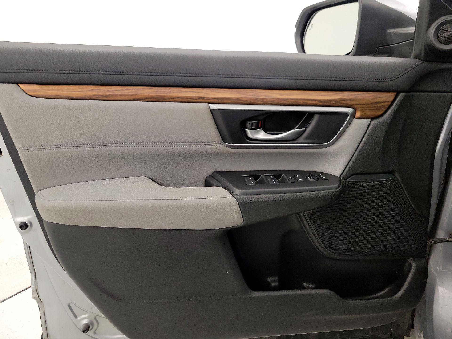 Thumbnail: 2017 Honda CR-V - 12