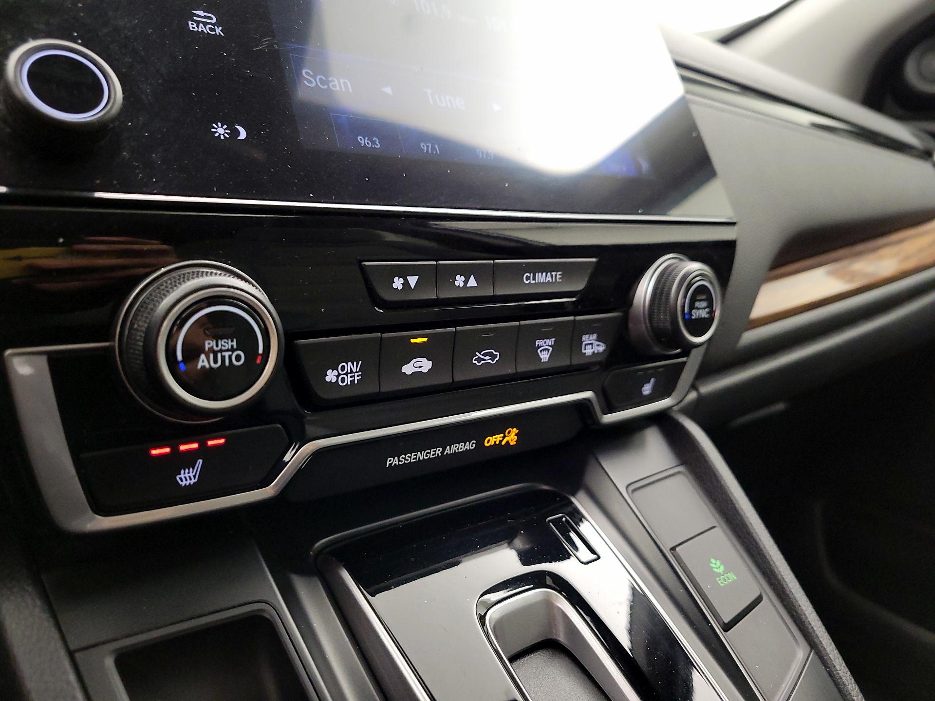 Thumbnail: 2017 Honda CR-V - 16