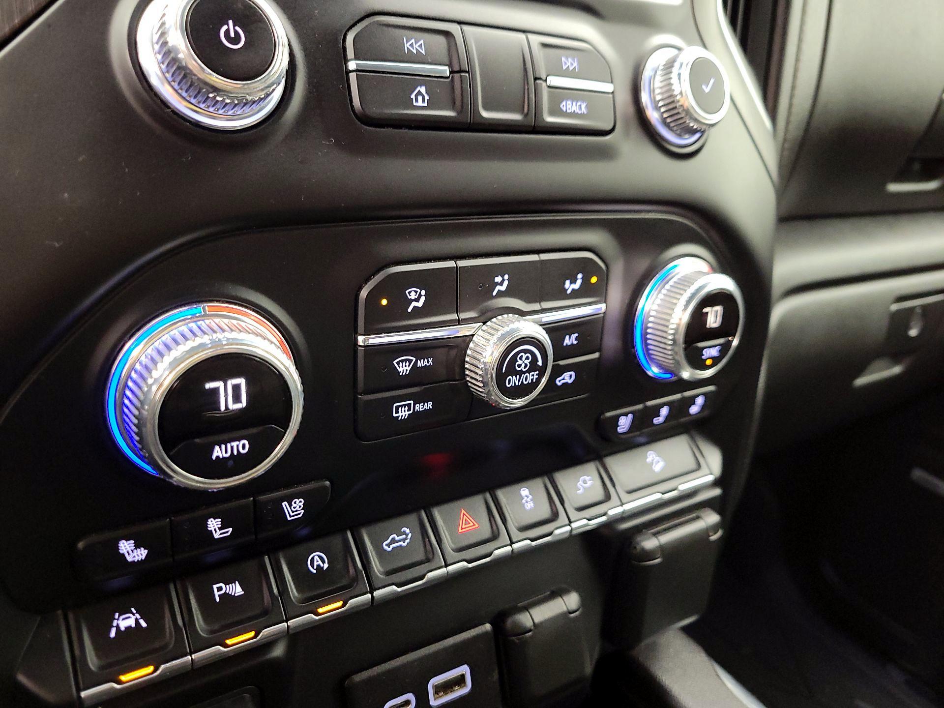 Thumbnail: 2019 GMC Sierra 1500 - 17