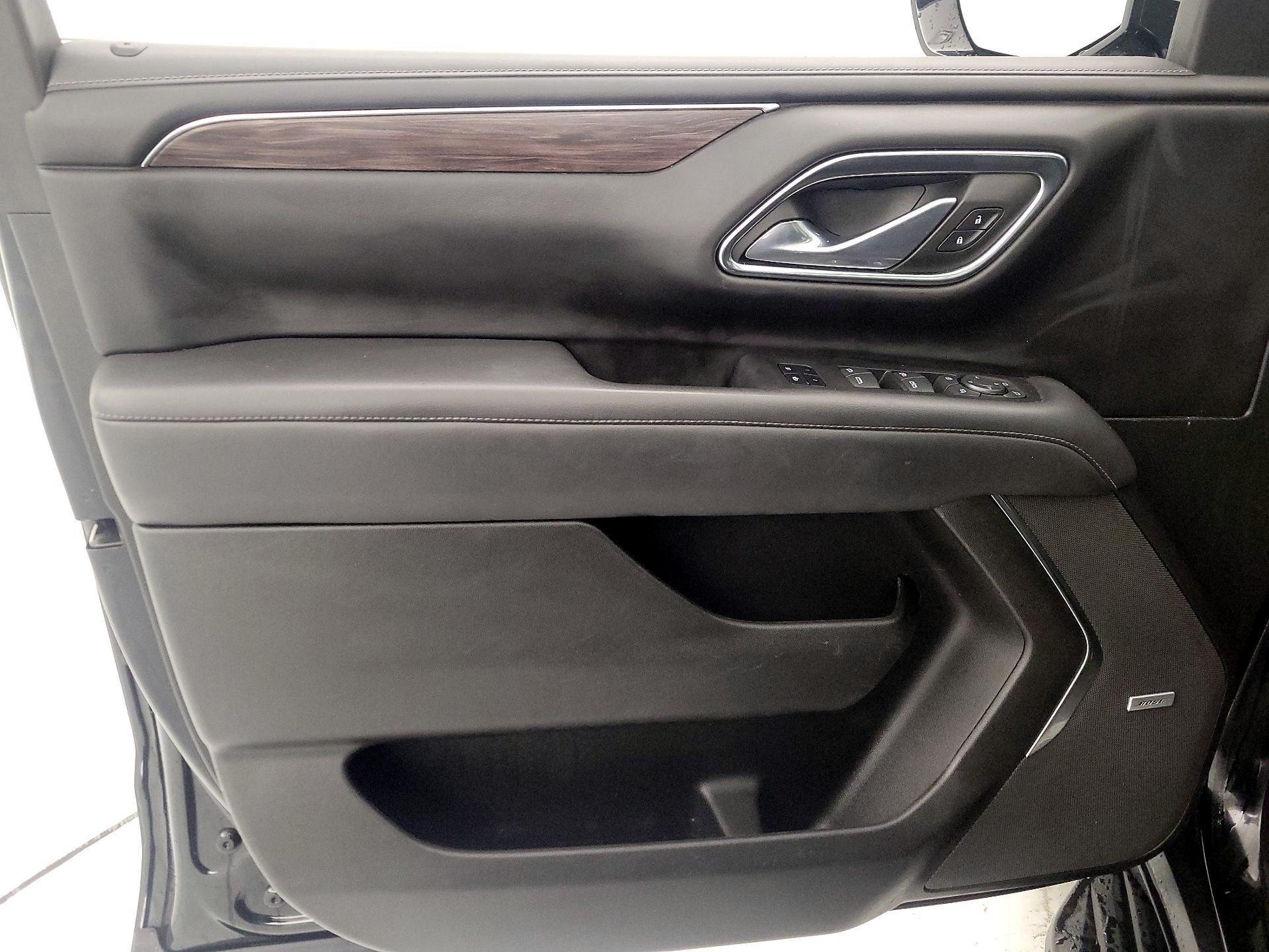 Thumbnail: 2023 Chevrolet Tahoe - 12