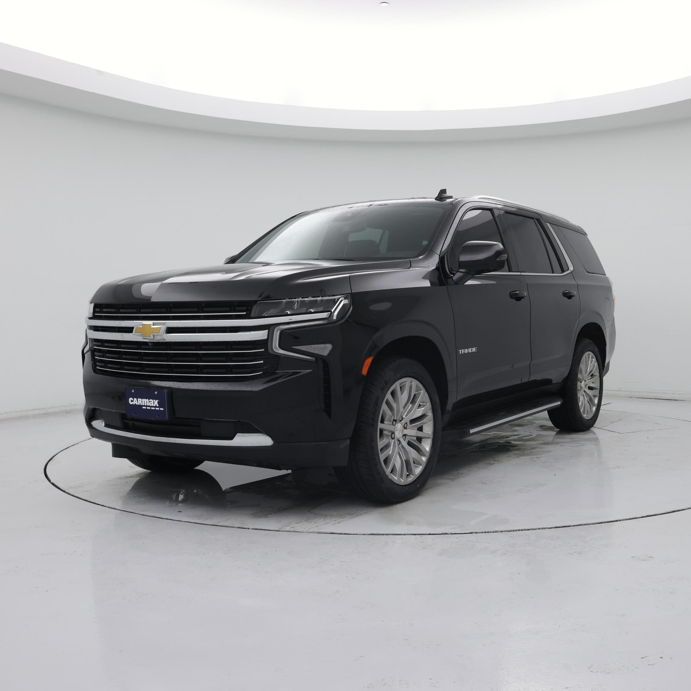 Thumbnail: 2023 Chevrolet Tahoe - 4