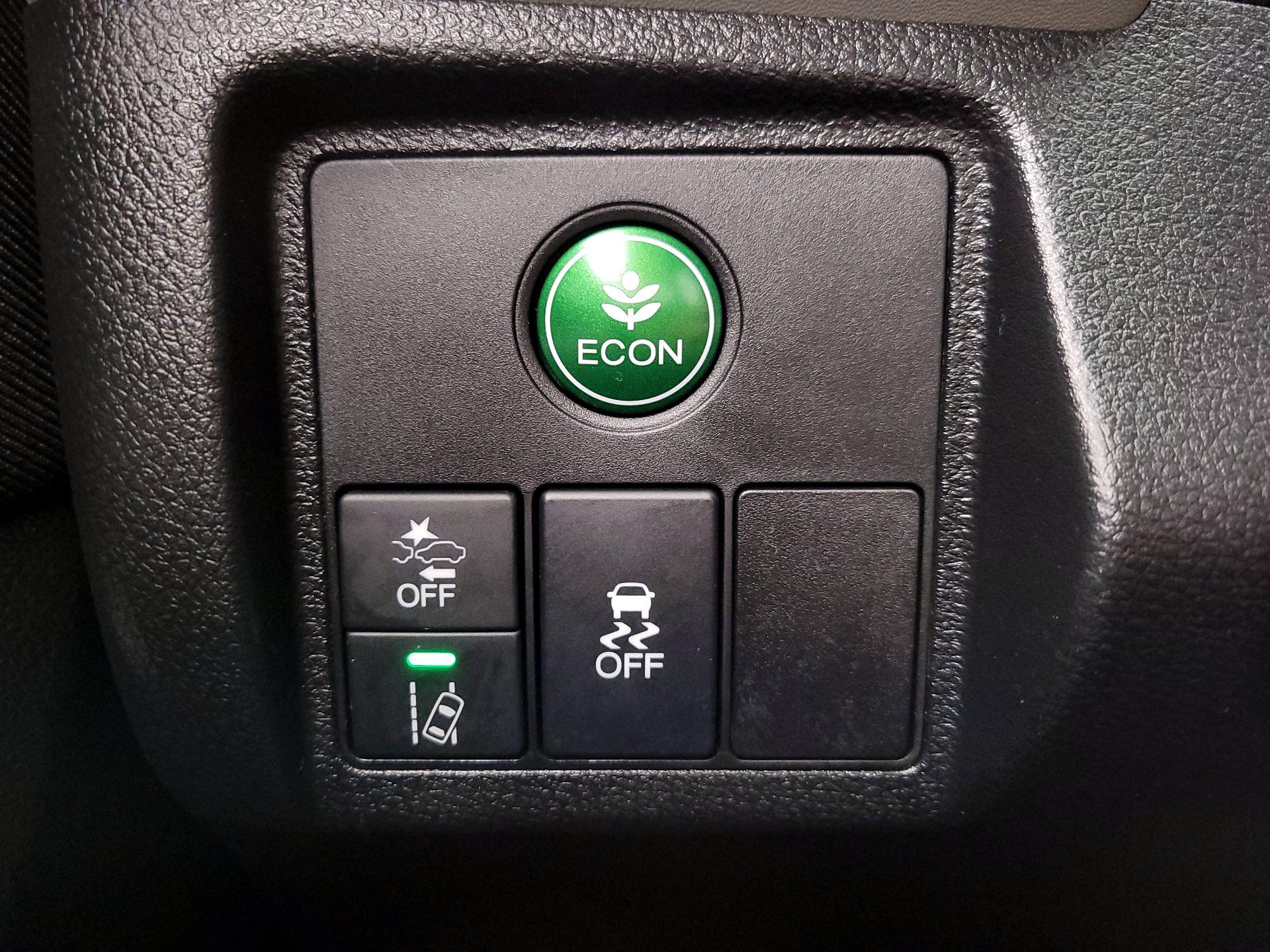 Thumbnail: 2019 Honda HR-V - 13