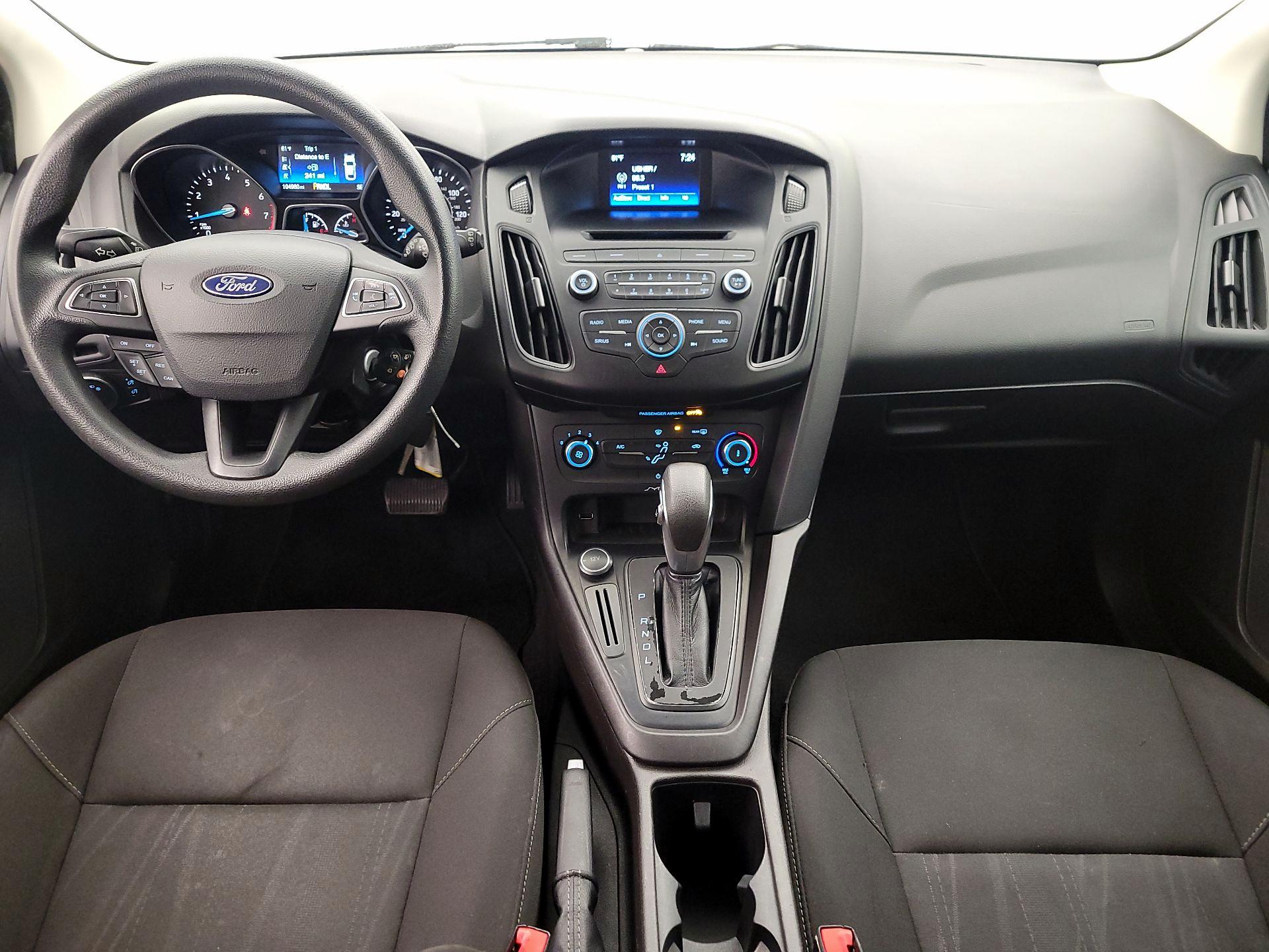 Thumbnail: 2017 Ford Focus - 9