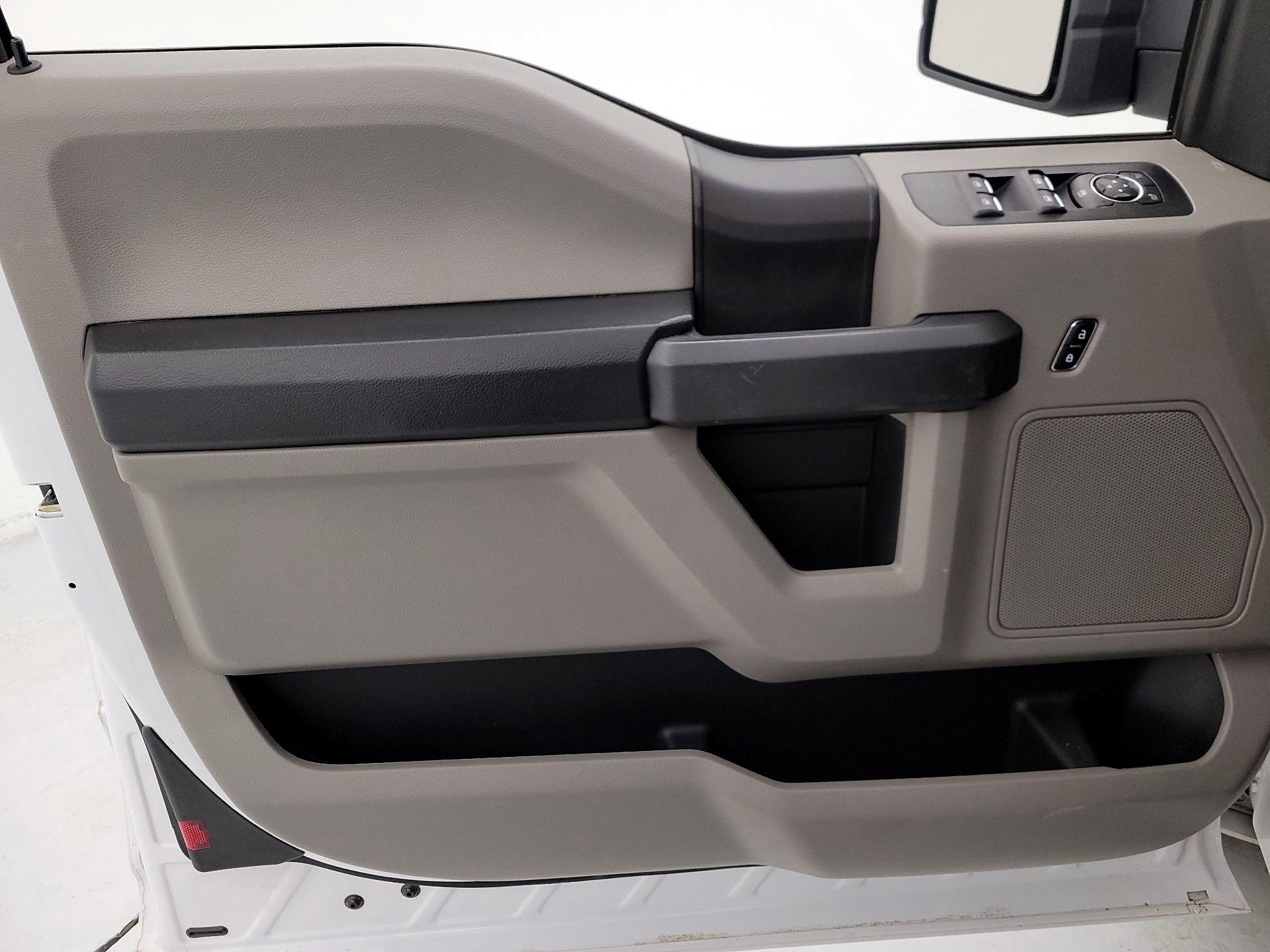 Thumbnail: 2019 Ford F-150 - 12