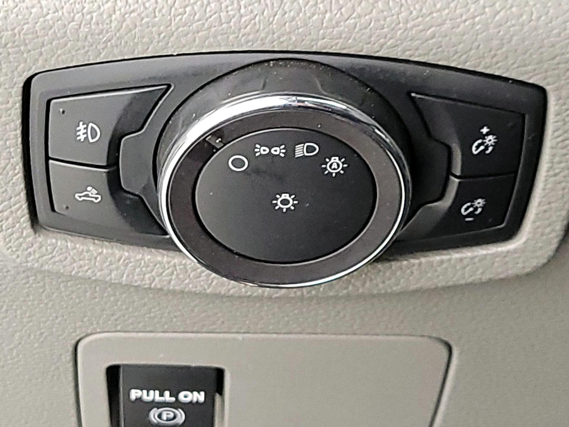 Thumbnail: 2019 Ford F-150 - 13