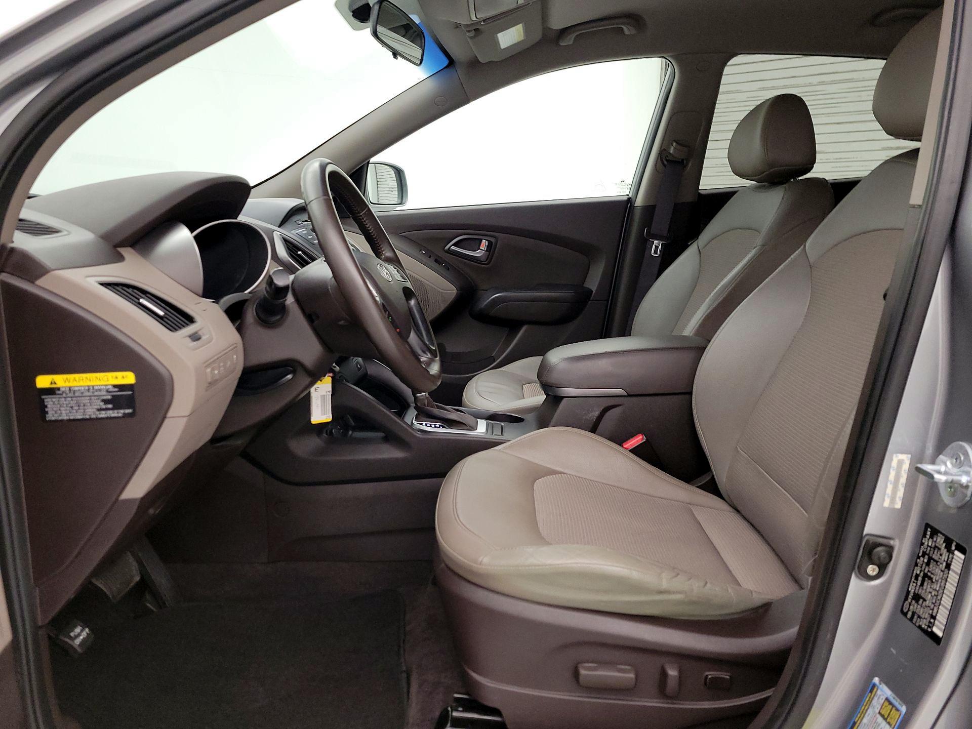 Thumbnail: 2014 Hyundai Tucson - 11