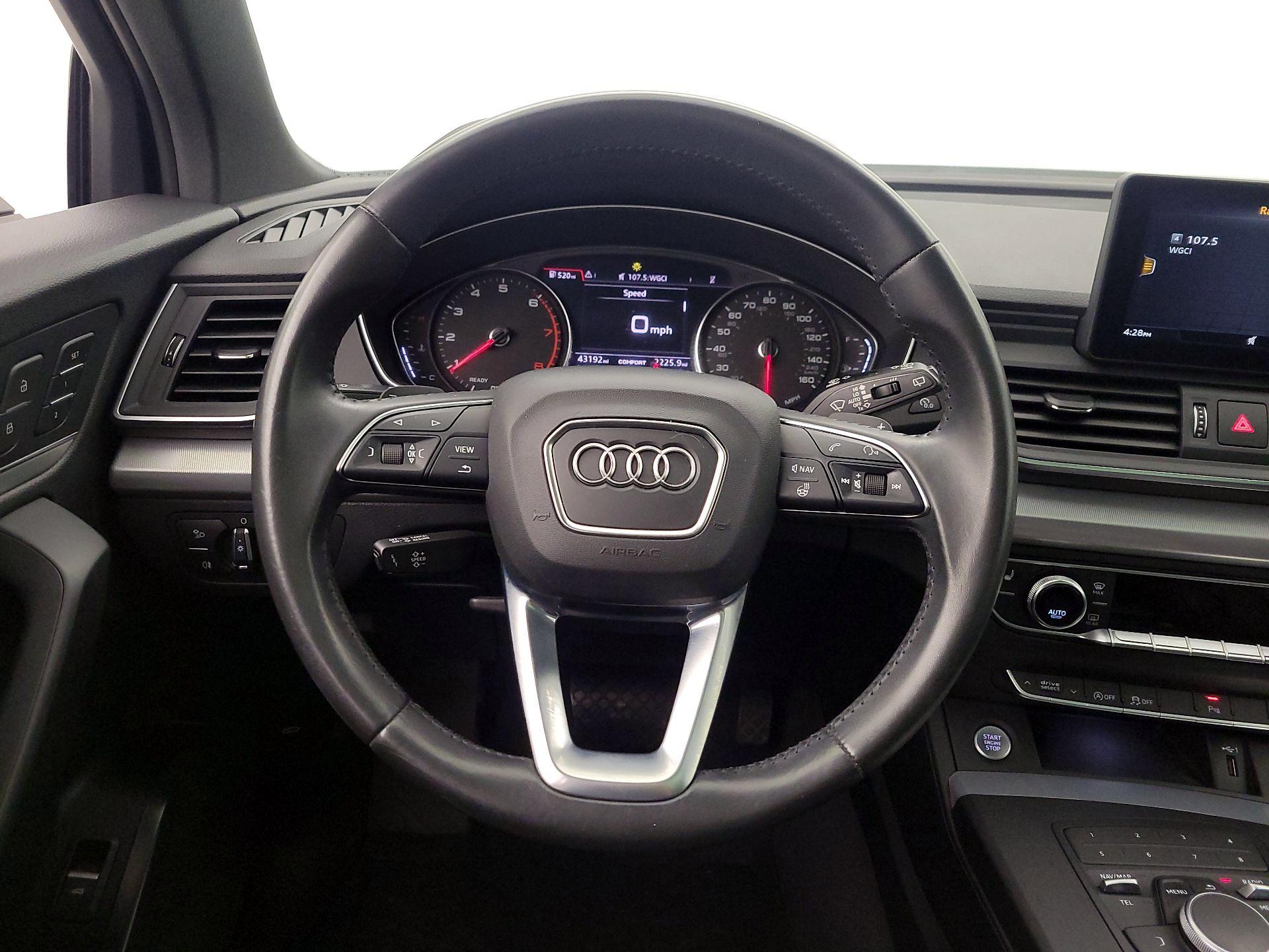 Thumbnail: 2020 Audi Q5 - 10