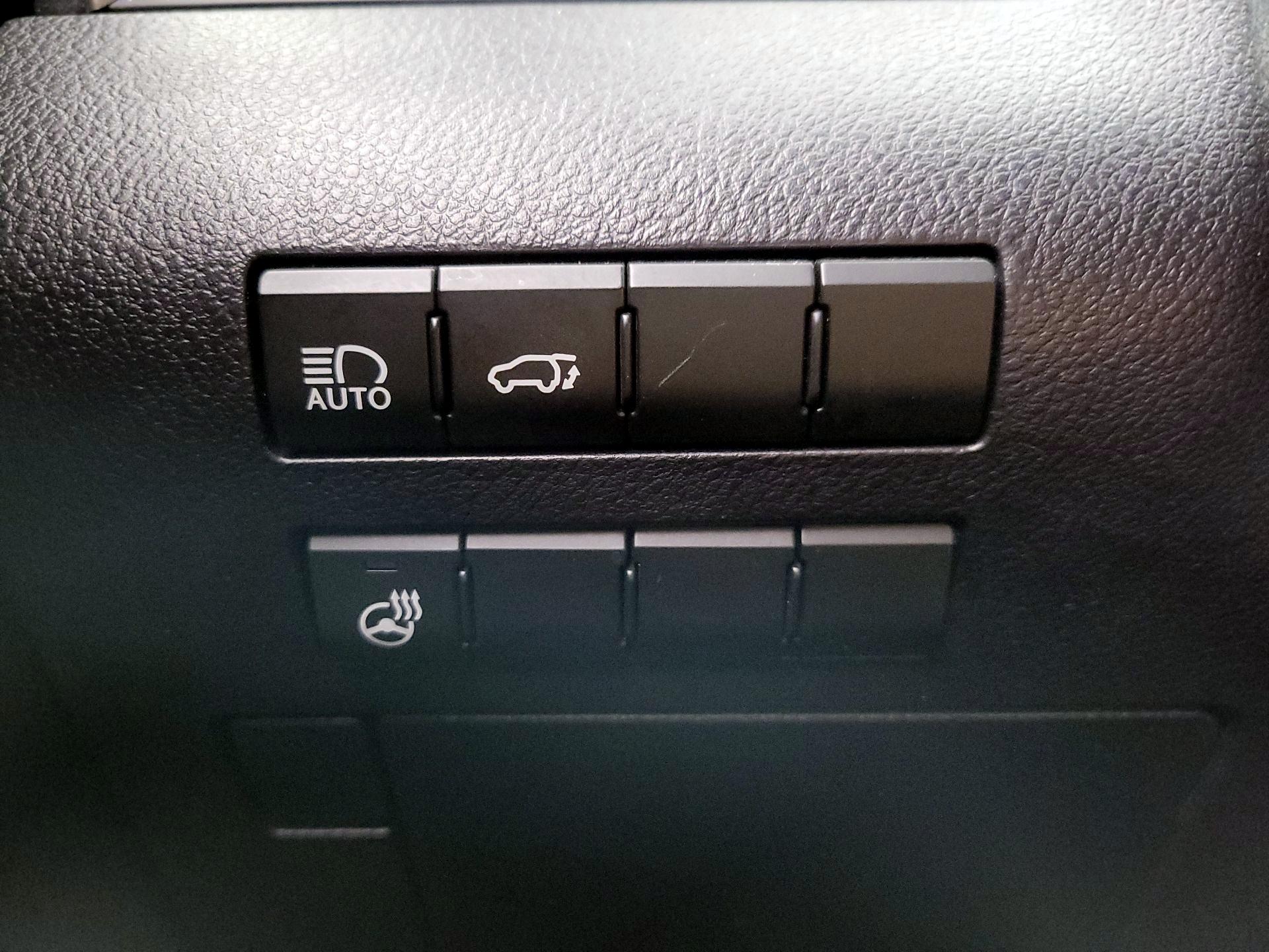 Thumbnail: 2017 Lexus RX - 13