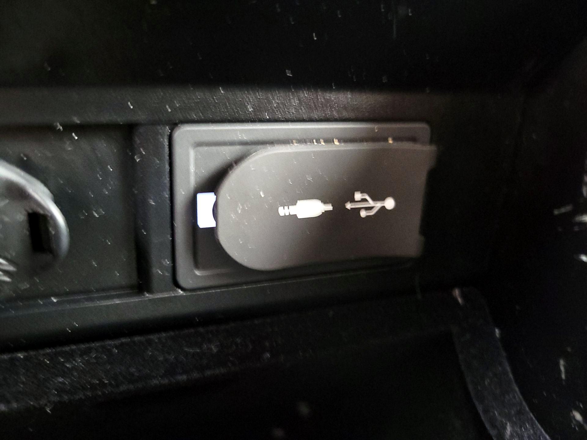 Thumbnail: 2017 Lexus RX - 18