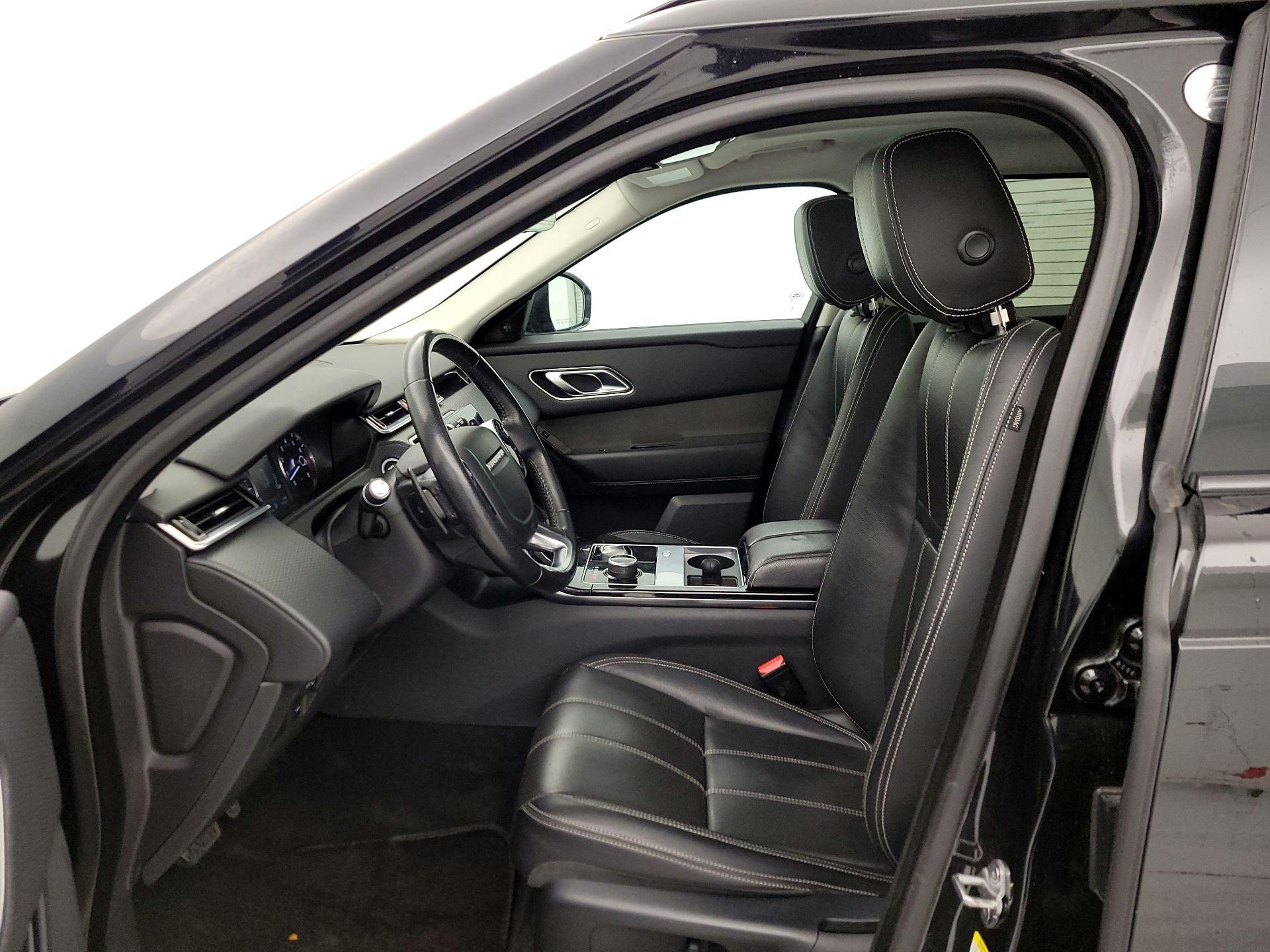 Thumbnail: 2019 Land Rover Range Rover Velar - 11