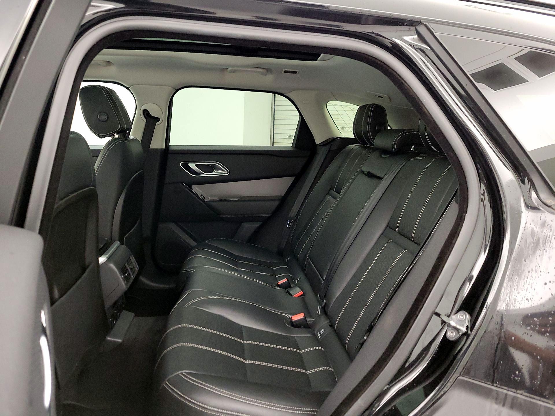 Thumbnail: 2019 Land Rover Range Rover Velar - 20