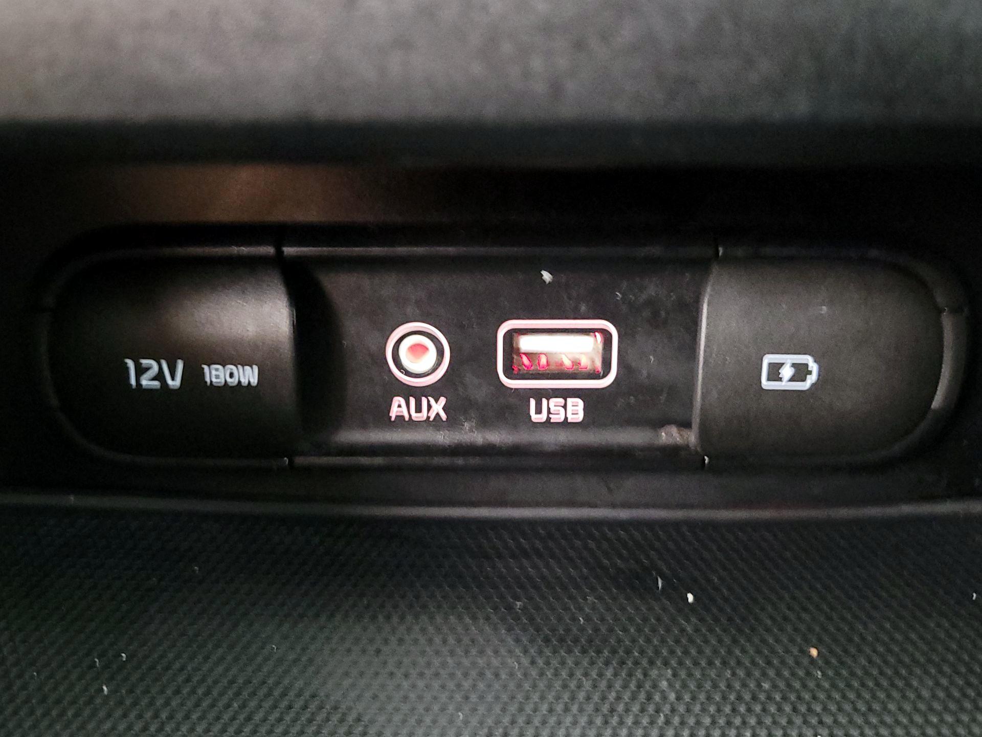 Thumbnail: 2020 Kia Forte - 18