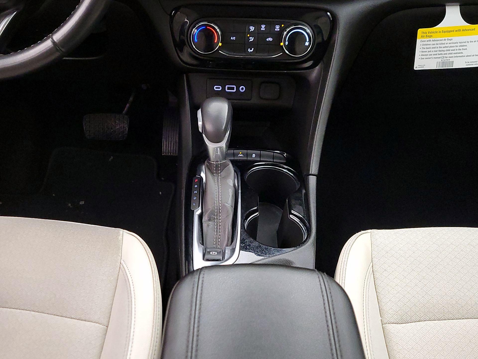 Thumbnail: 2020 Buick Encore GX - 17