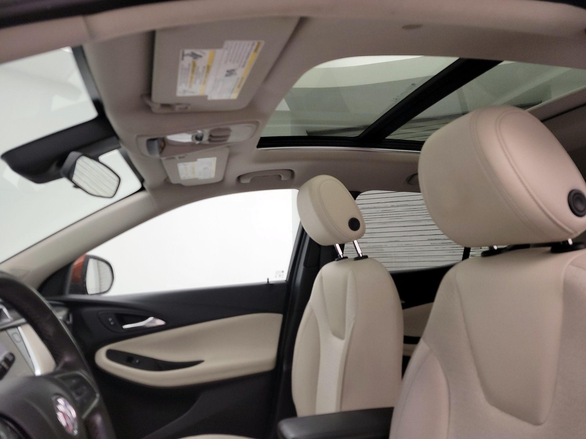 Thumbnail: 2020 Buick Encore GX - 19