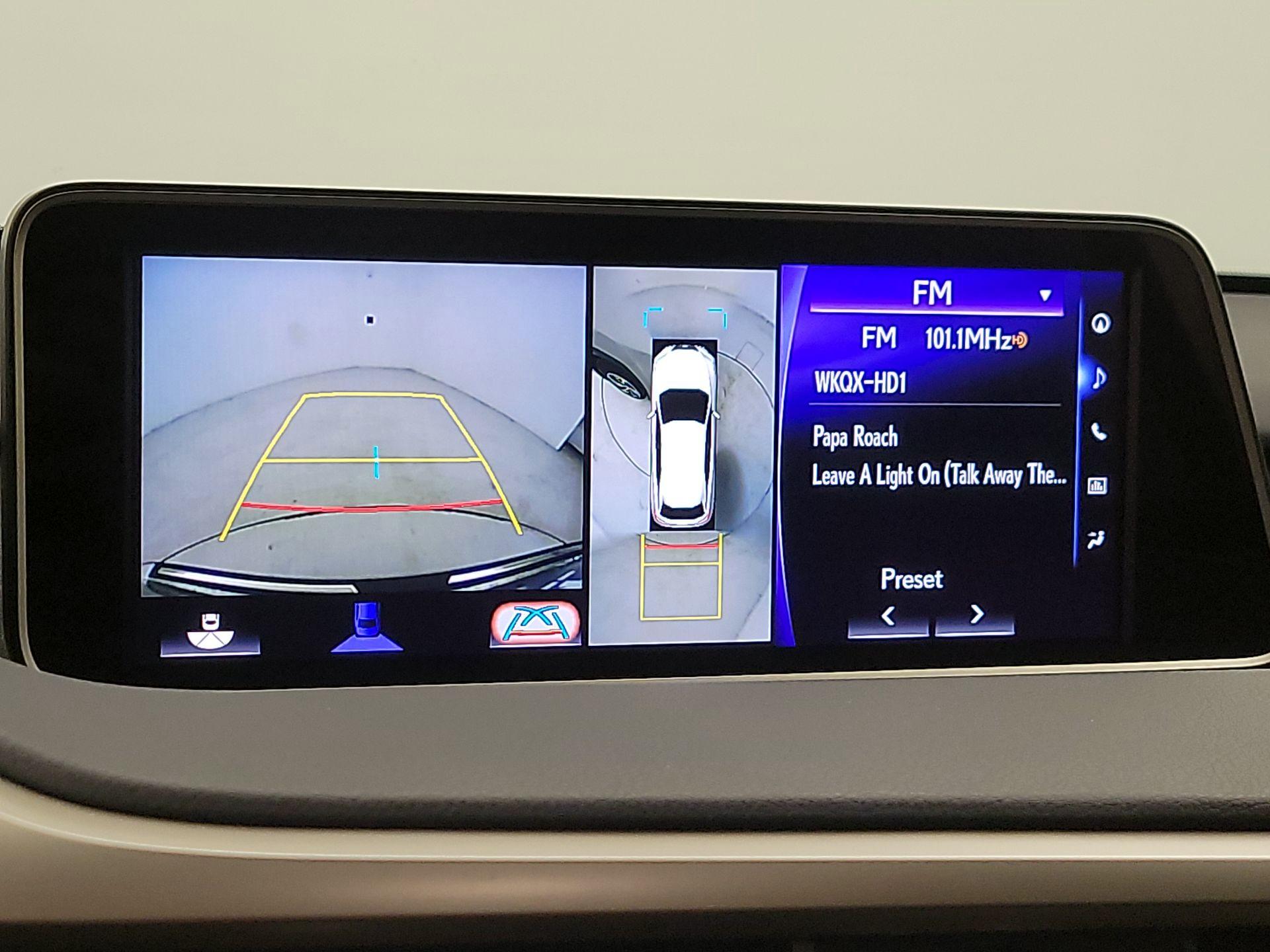 Thumbnail: 2018 Lexus RX - 15