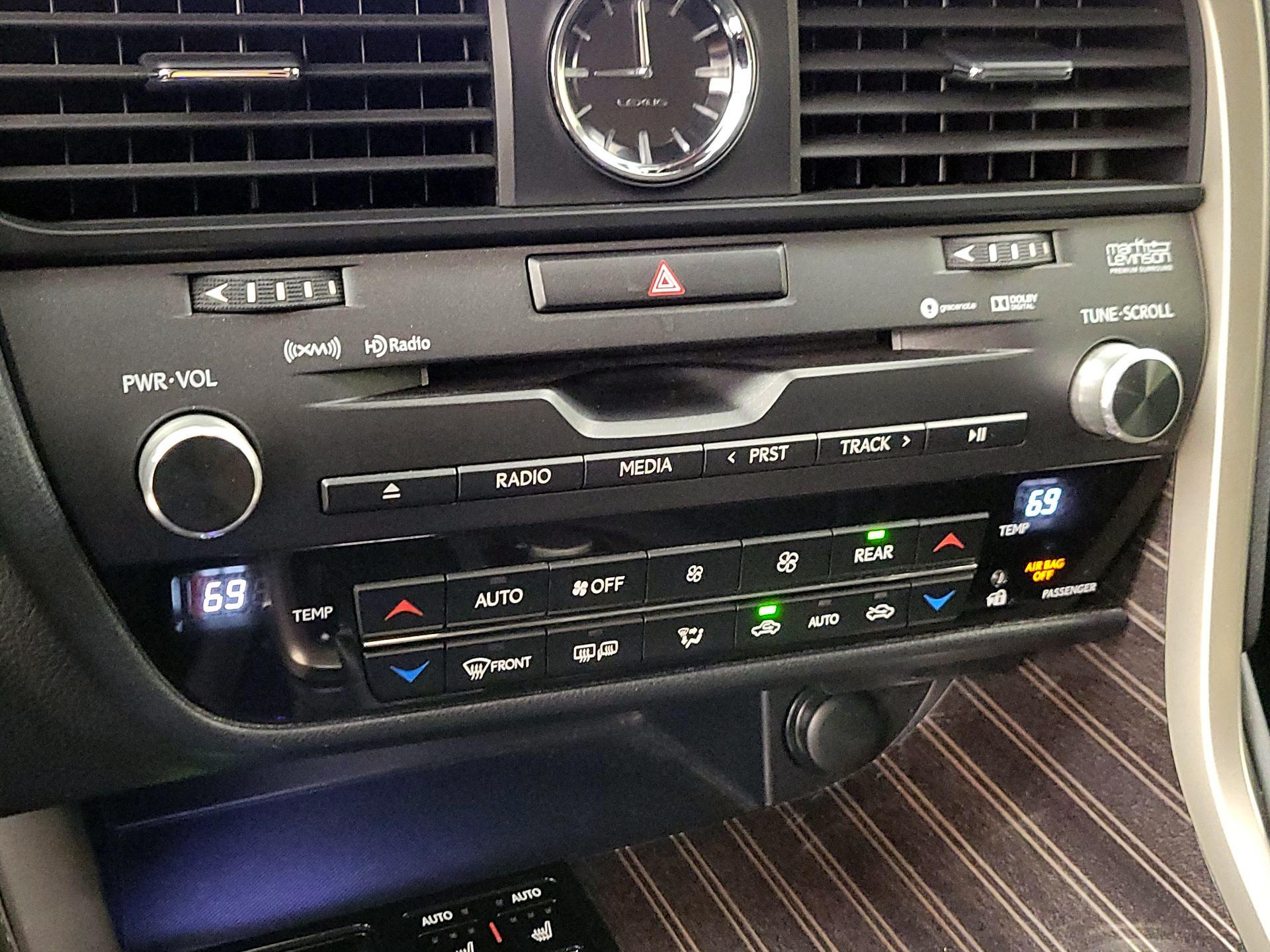 Thumbnail: 2018 Lexus RX - 17