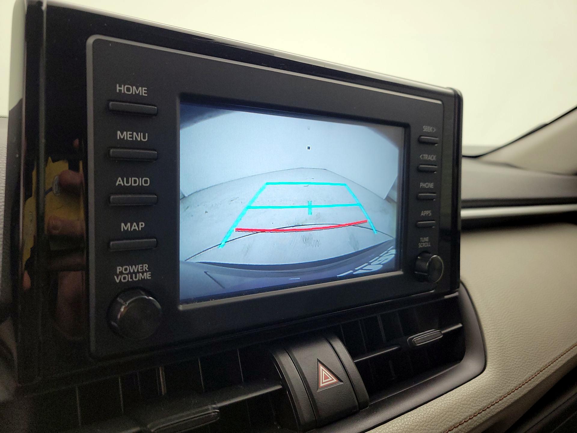 Thumbnail: 2019 Toyota RAV4 - 14