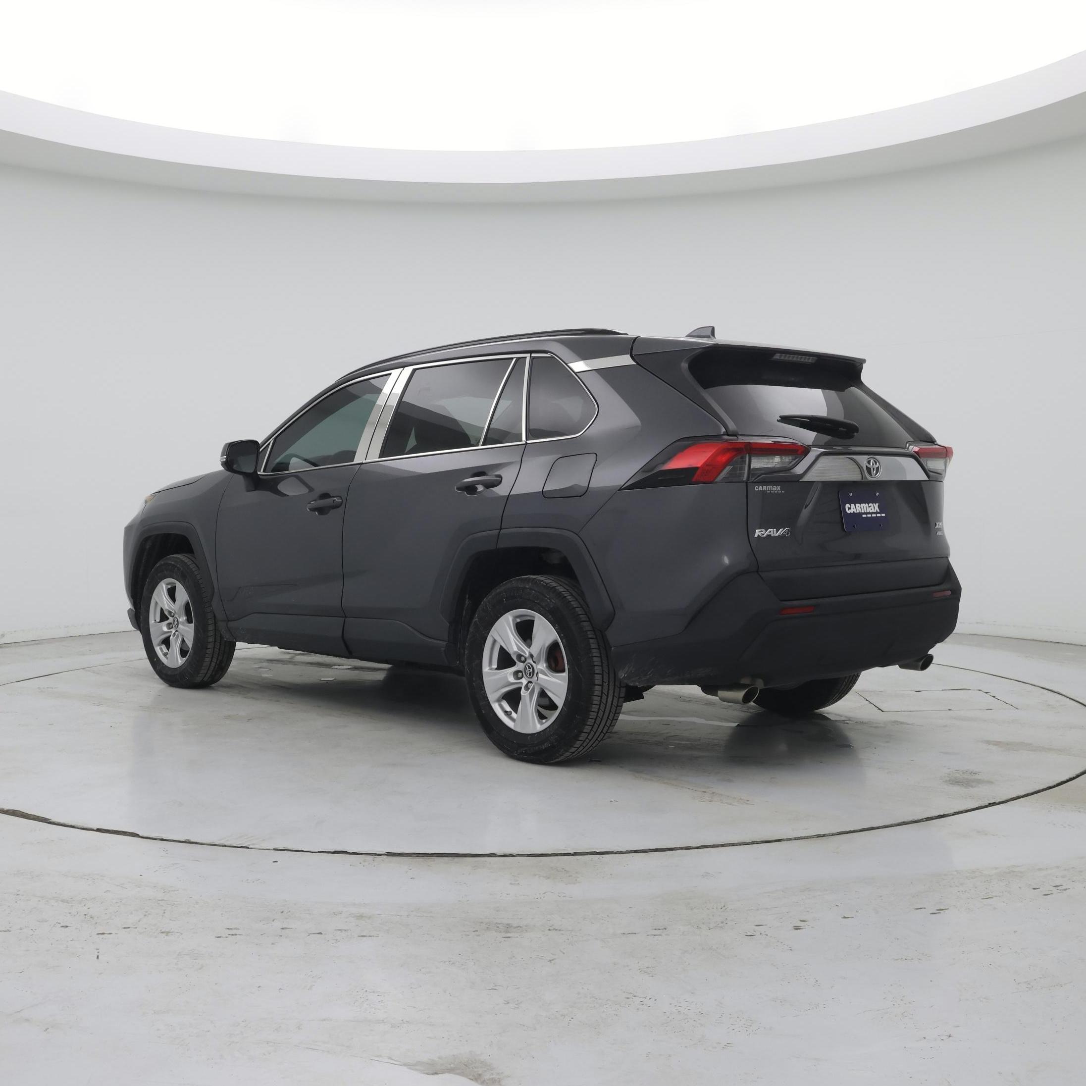 Thumbnail: 2019 Toyota RAV4 - 2