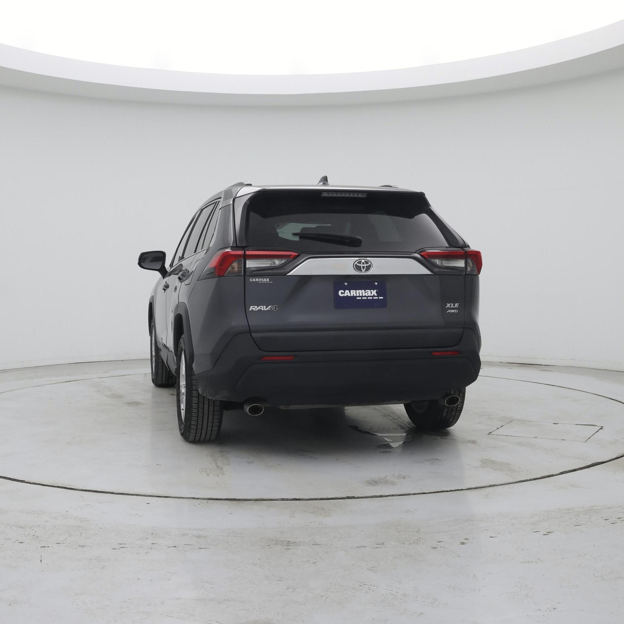 Thumbnail: 2019 Toyota RAV4 - 6