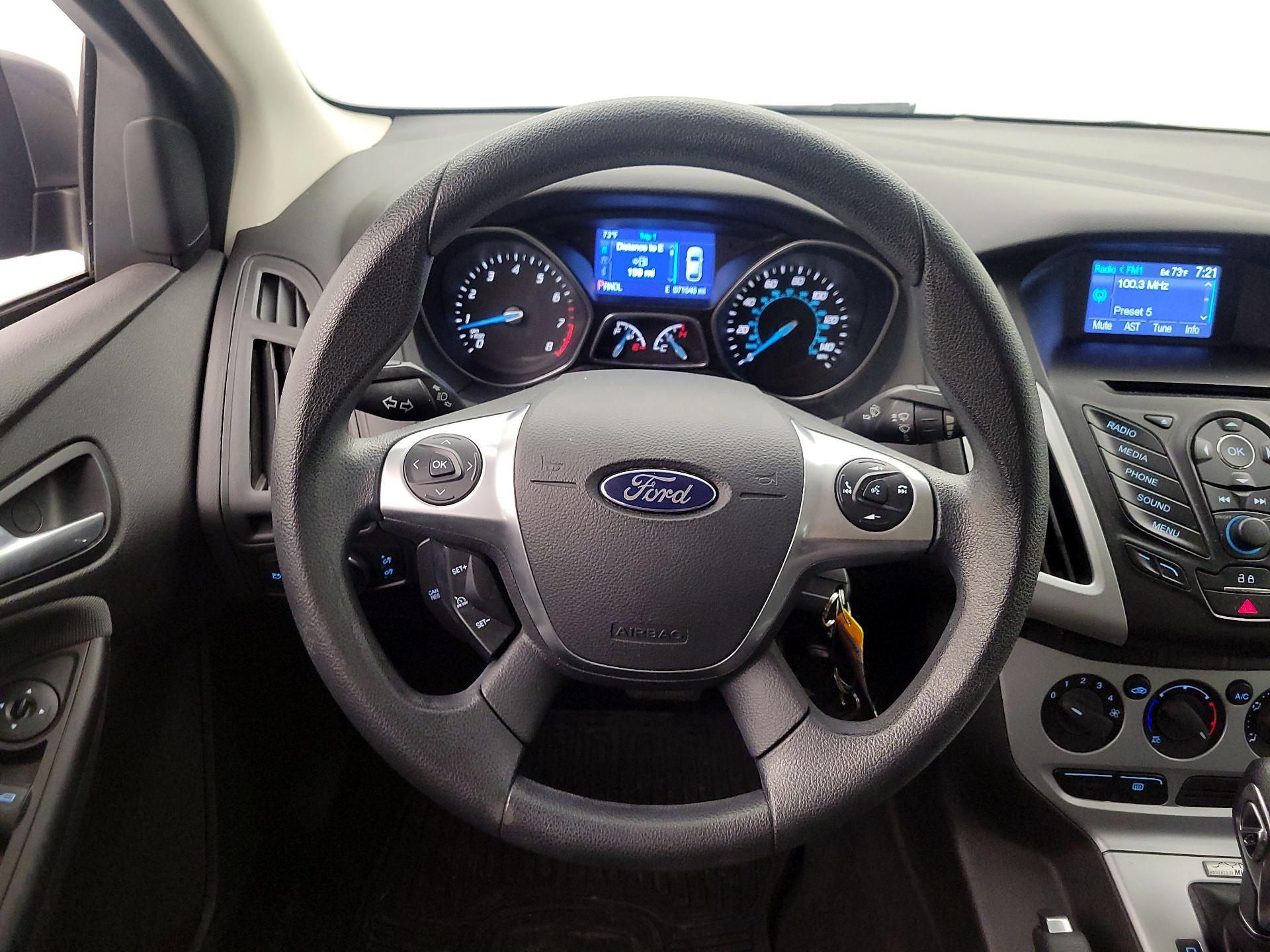 Thumbnail: 2014 Ford Focus - 10