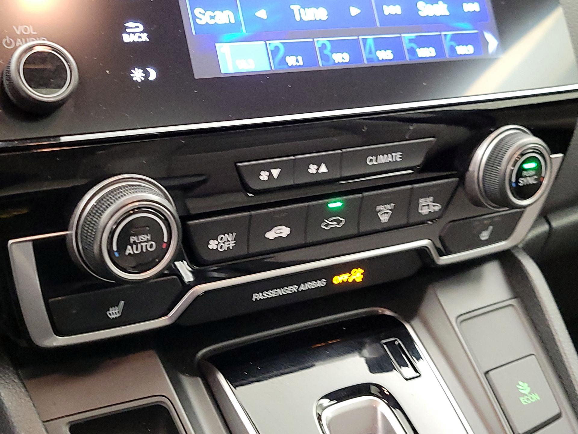 Thumbnail: 2017 Honda CR-V - 16