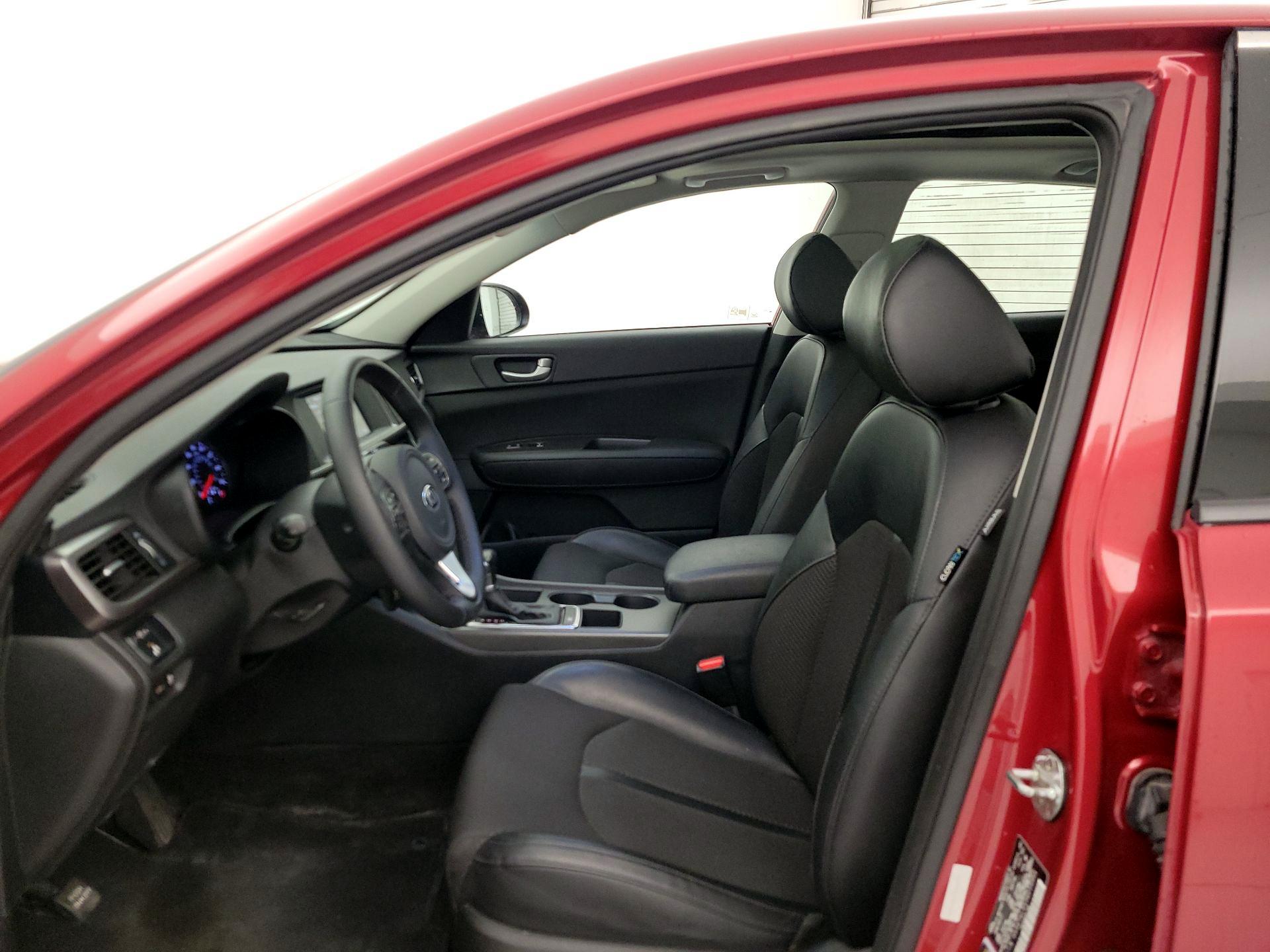 Thumbnail: 2018 Kia Optima - 11