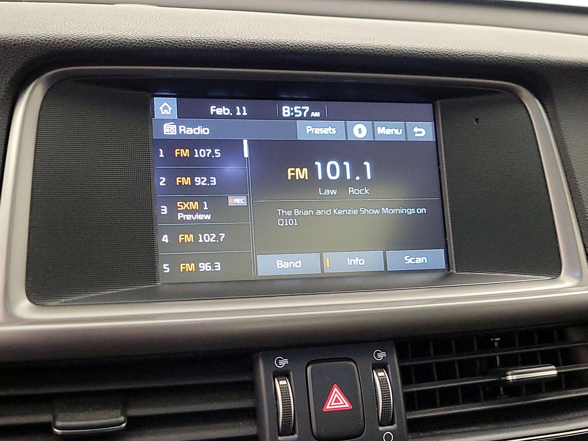 Thumbnail: 2018 Kia Optima - 15