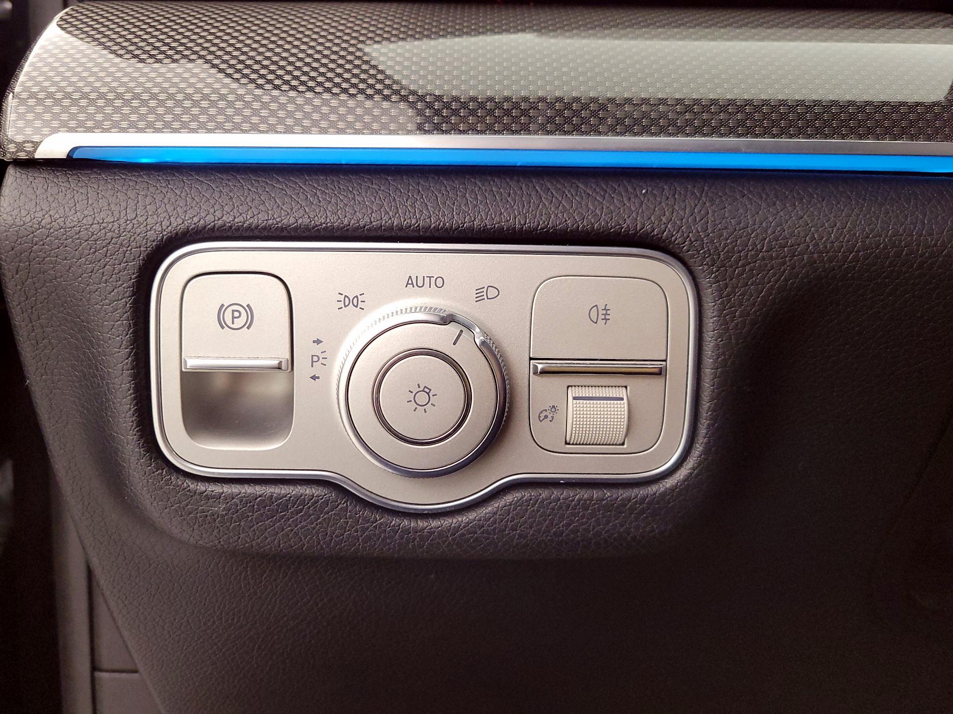 Thumbnail: 2021 Mercedes-Benz GLE - 13