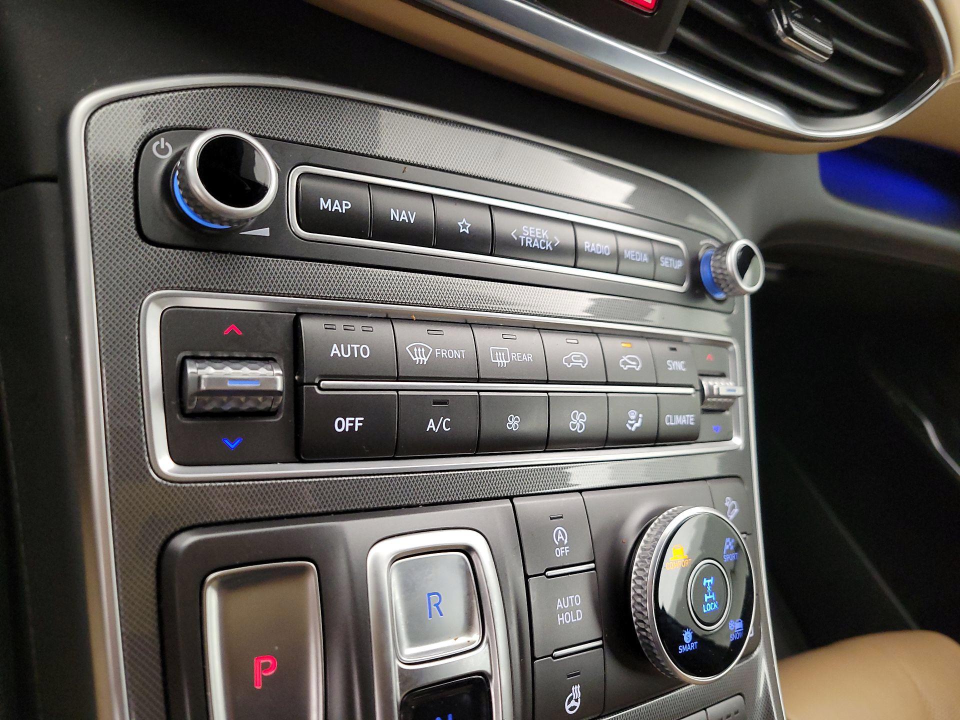 Thumbnail: 2023 Hyundai Santa Fe - 17