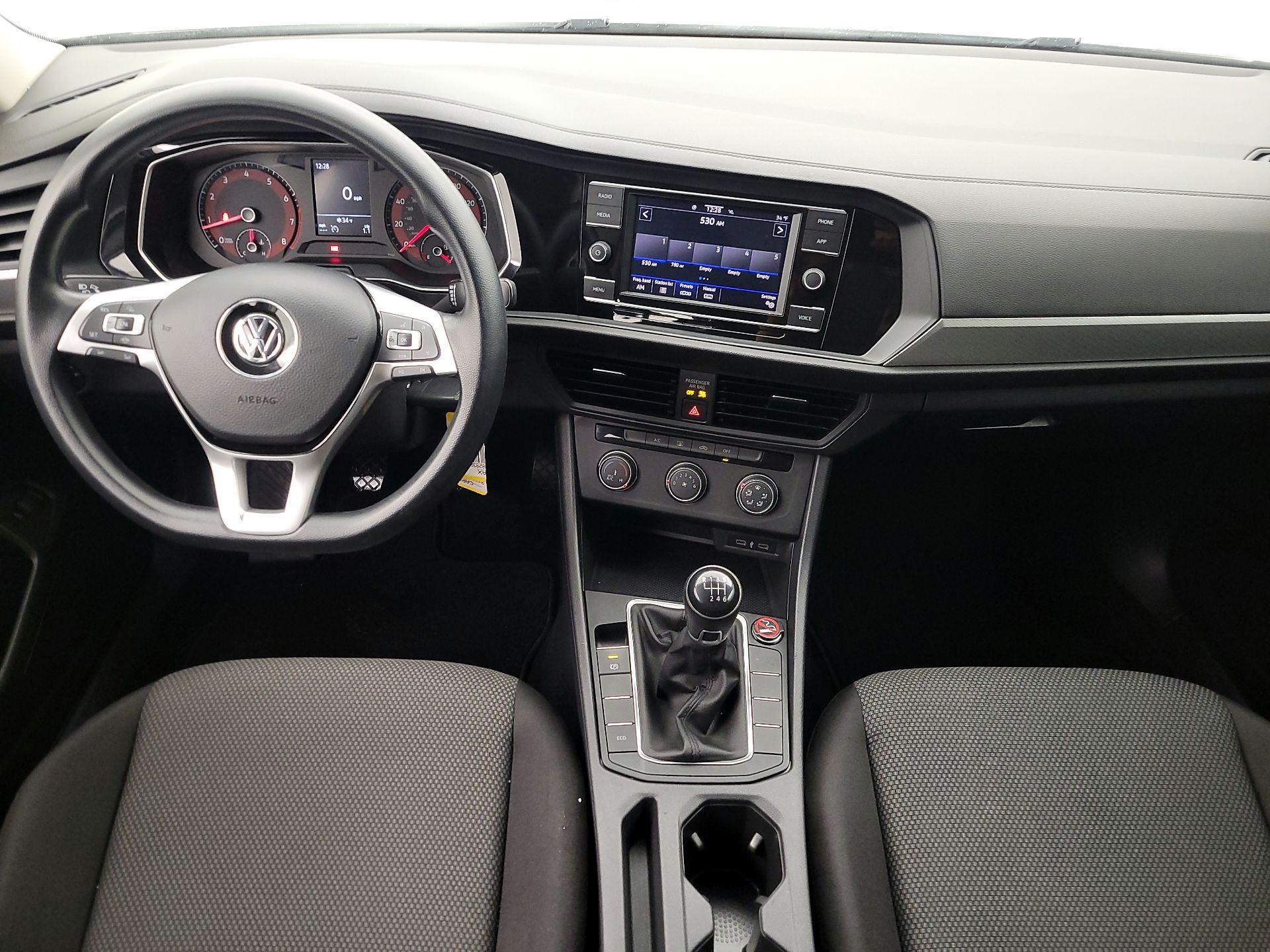 Thumbnail: 2020 Volkswagen Jetta - 9