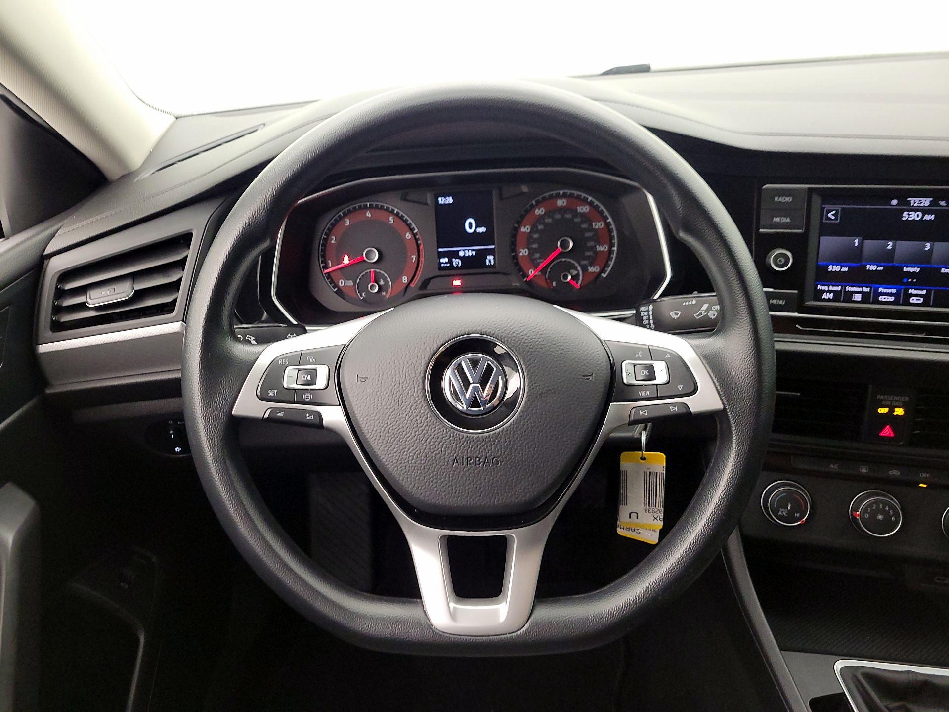 Thumbnail: 2020 Volkswagen Jetta - 10