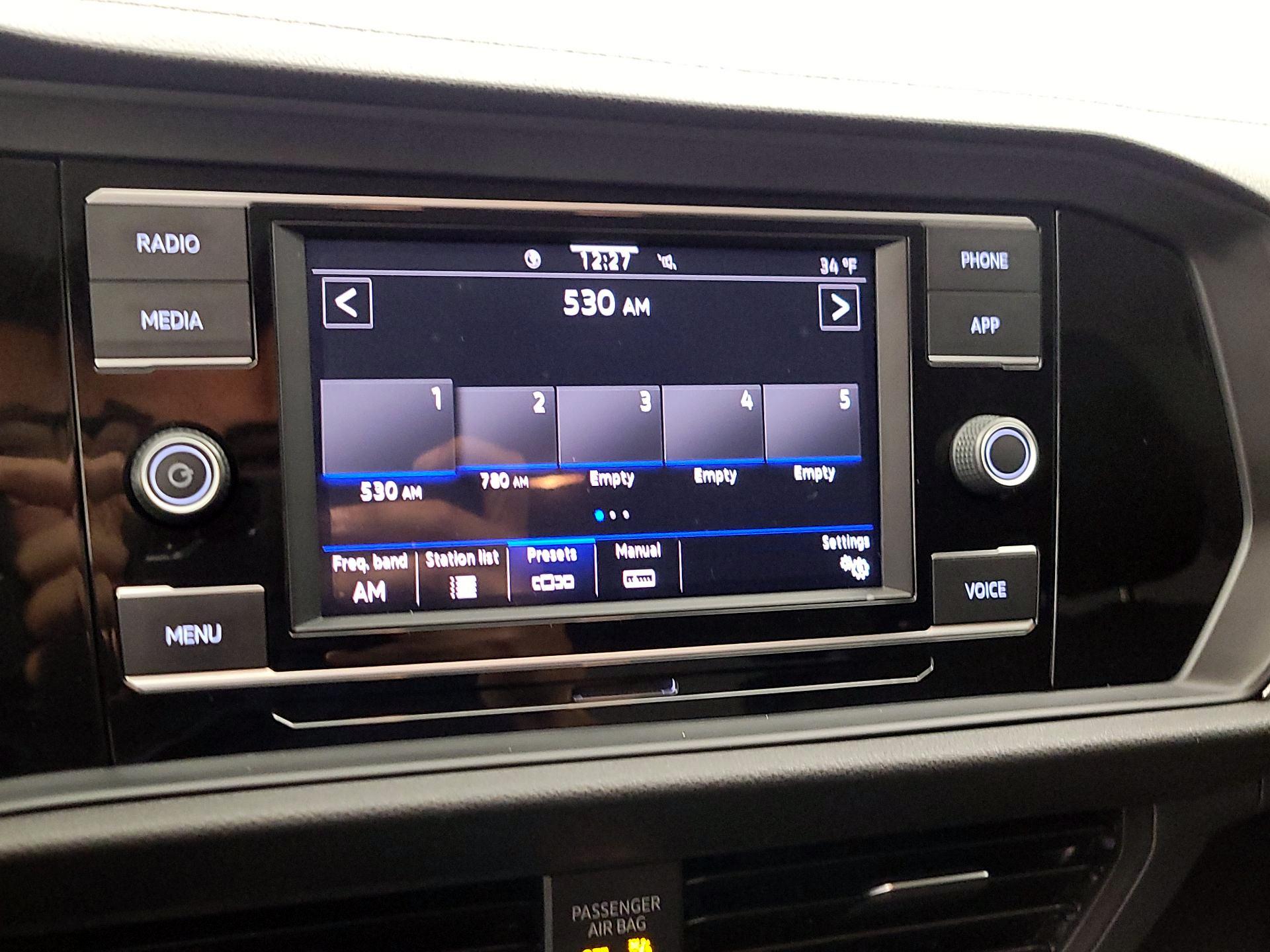 Thumbnail: 2020 Volkswagen Jetta - 15