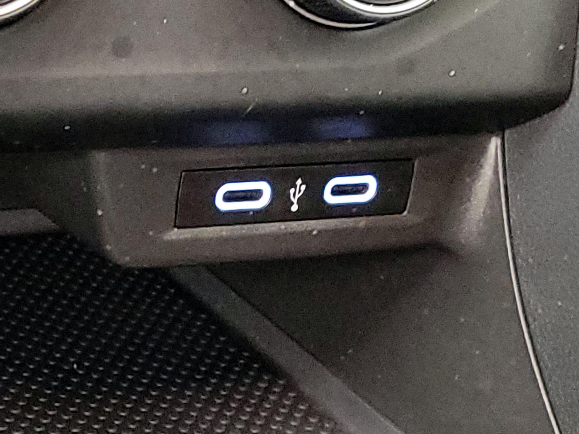 Thumbnail: 2020 Volkswagen Jetta - 18