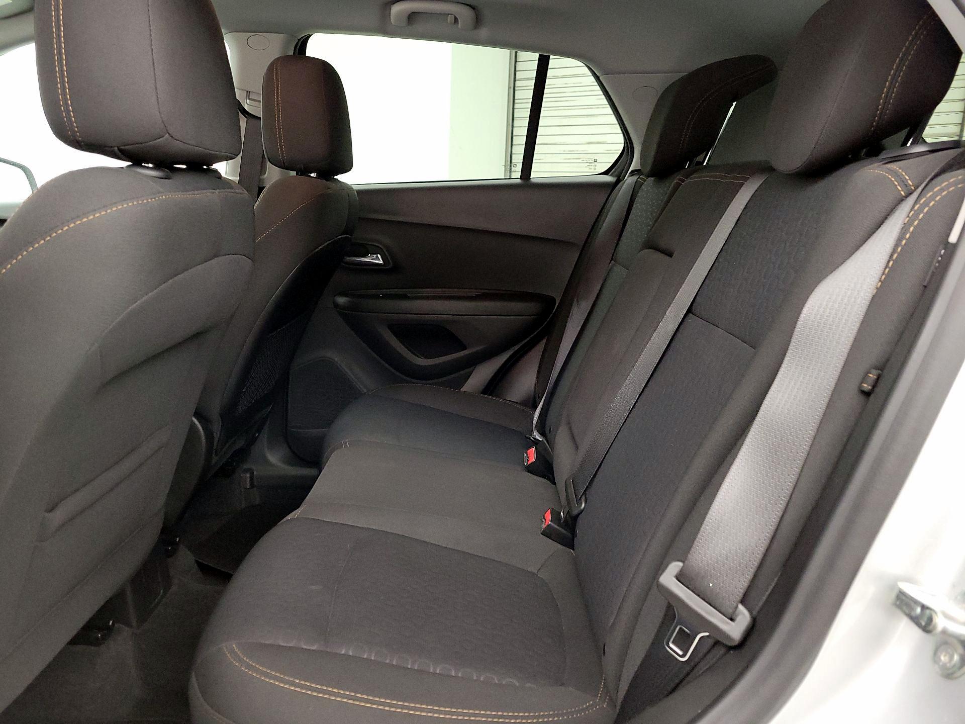 Thumbnail: 2020 Chevrolet Trax - 19