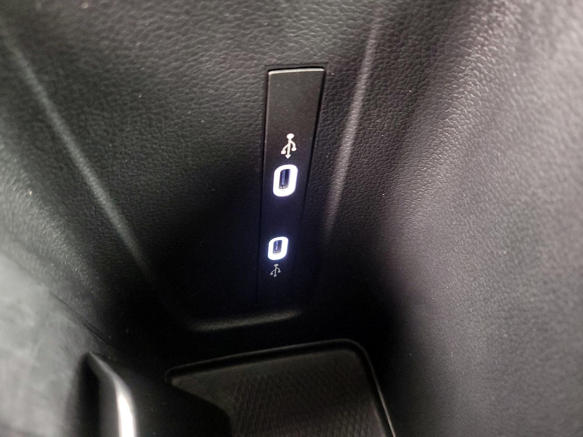 Thumbnail: 2025 Volkswagen Tiguan - 18