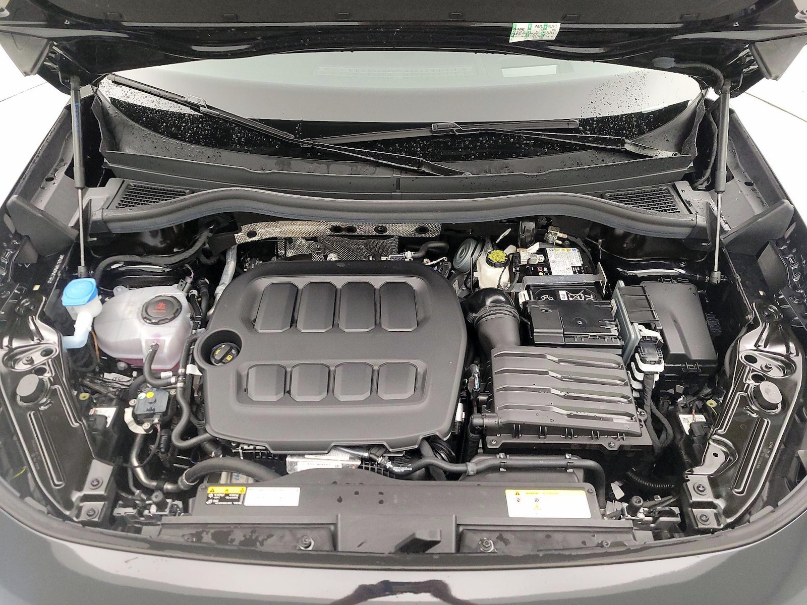 2025 Volkswagen Tiguan SE R-LINE BLACK - Photo 23