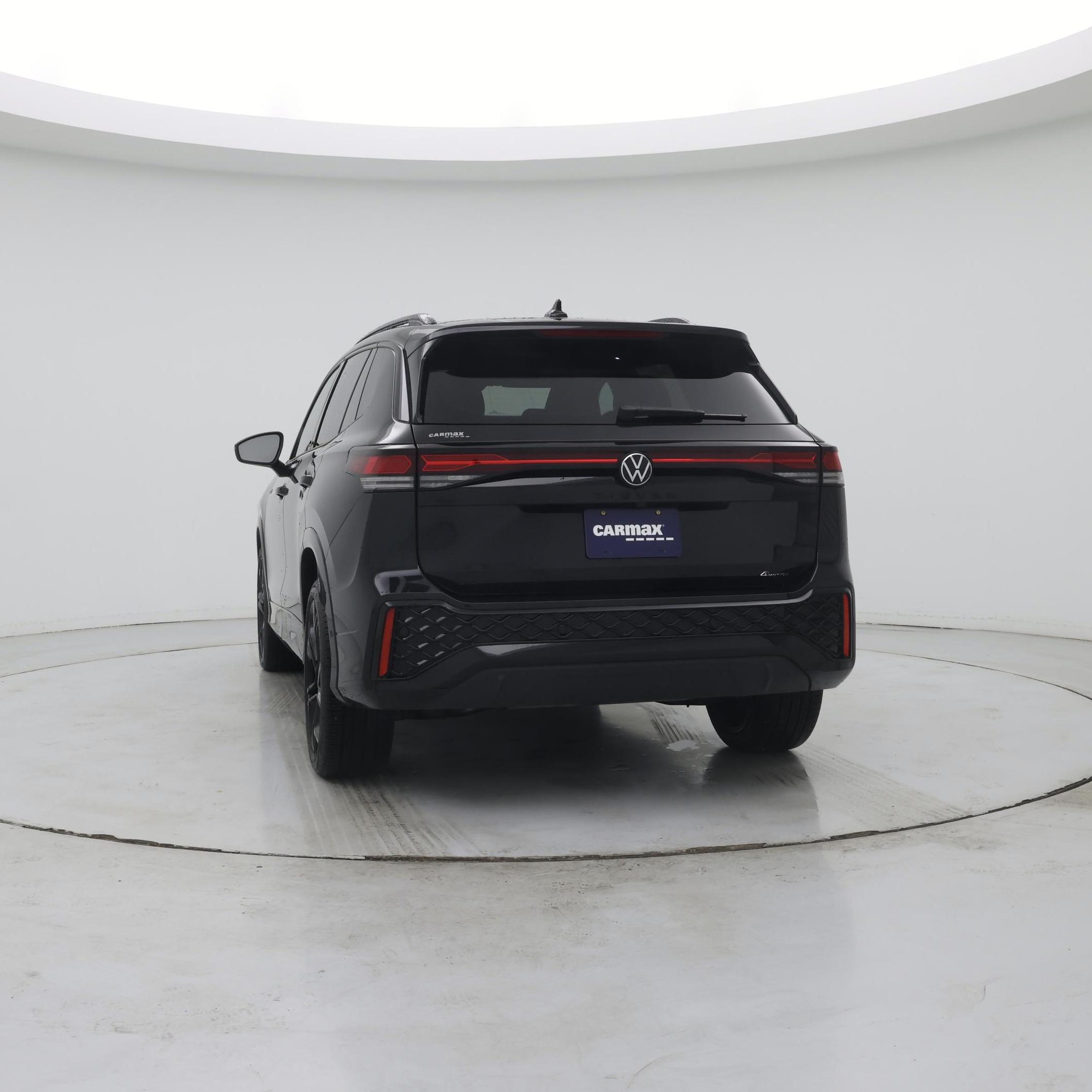 Thumbnail: 2025 Volkswagen Tiguan - 6