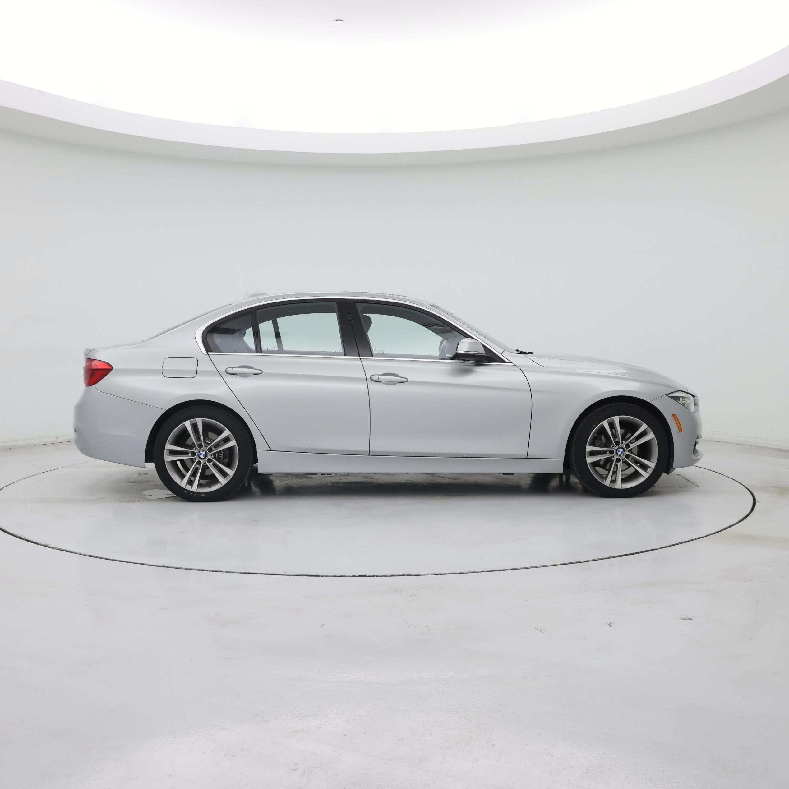 Thumbnail: 2018 BMW 3 Series - 7