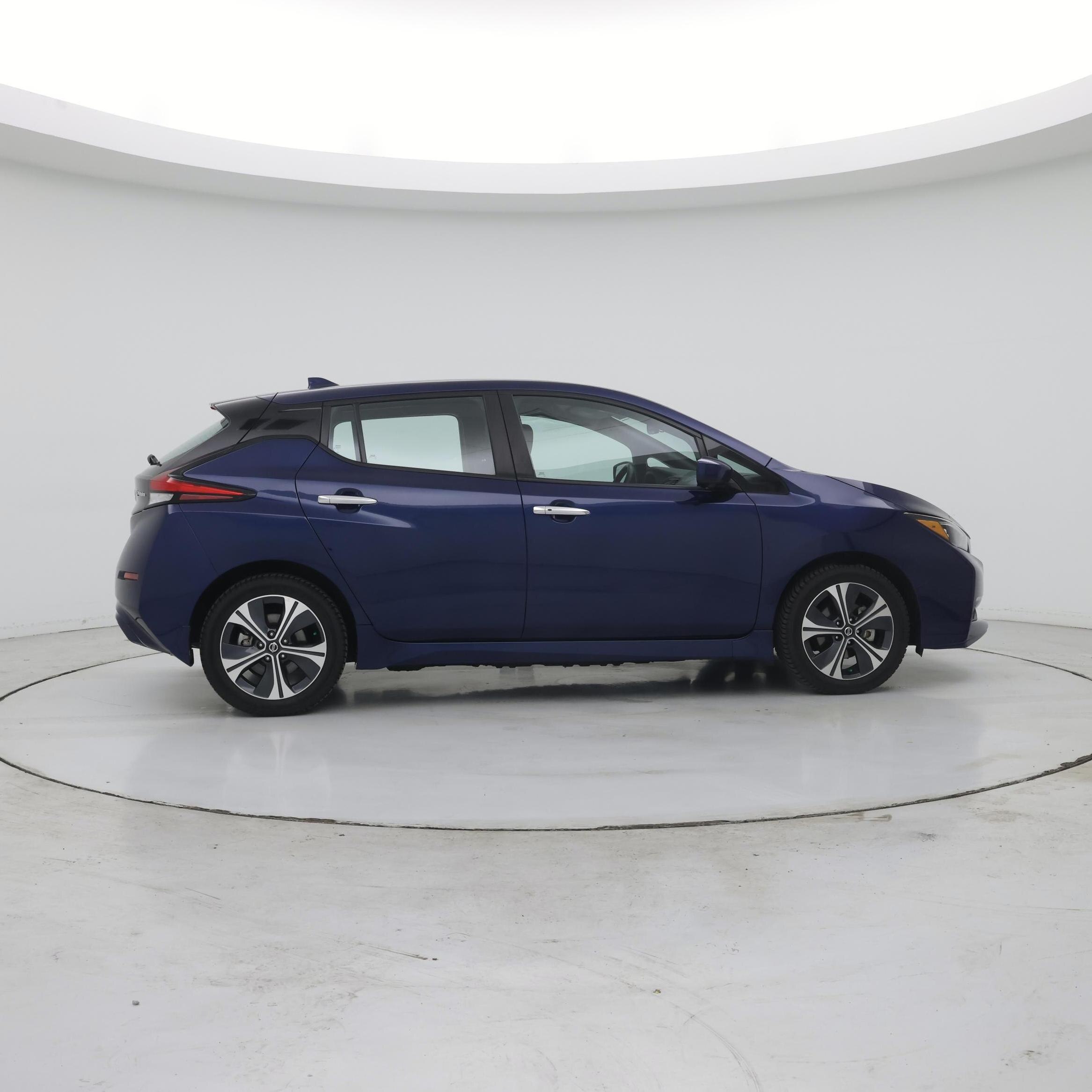 Thumbnail: 2020 Nissan Leaf - 7