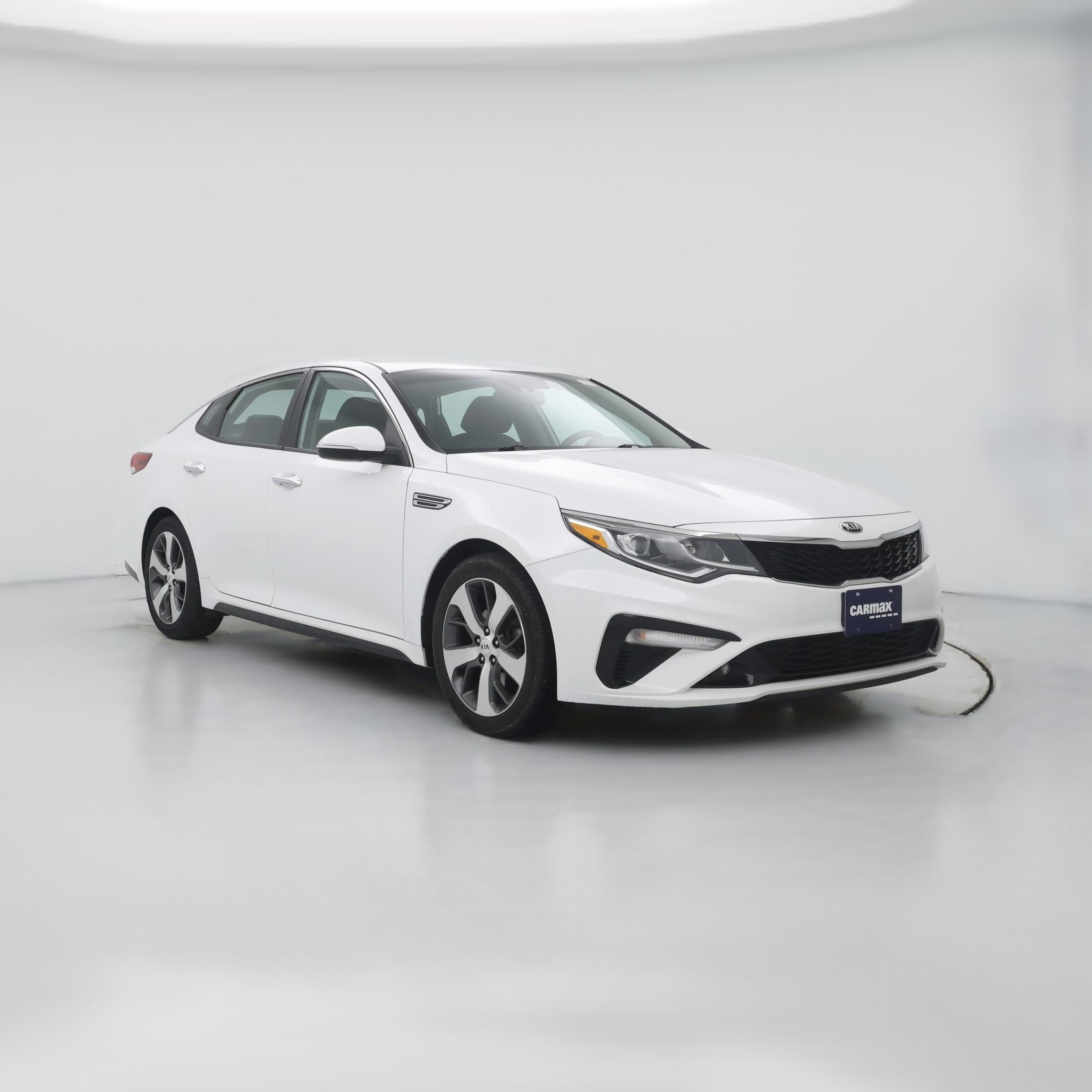 Thumbnail: 2020 Kia Optima - 1