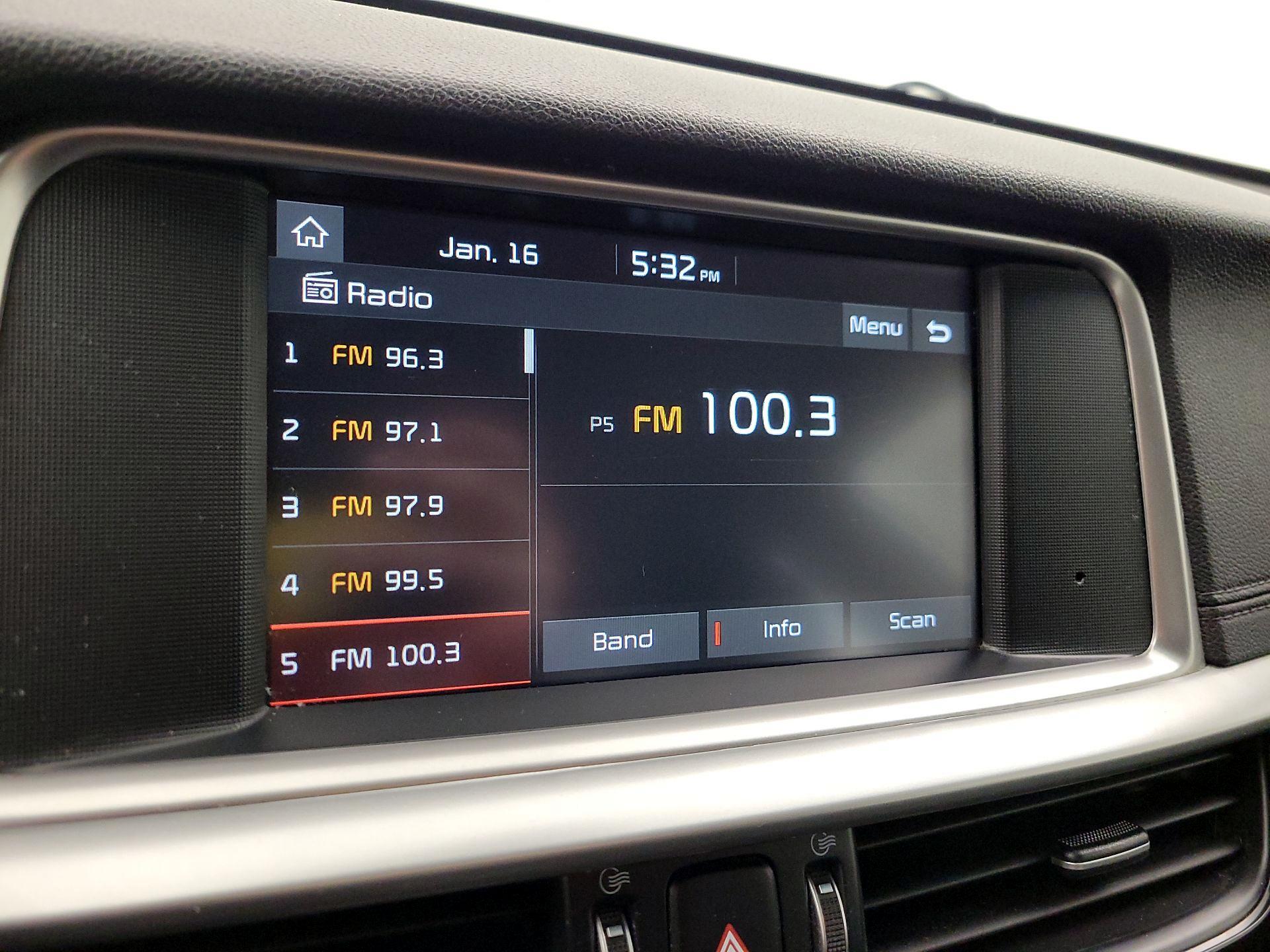 Thumbnail: 2020 Kia Optima - 15