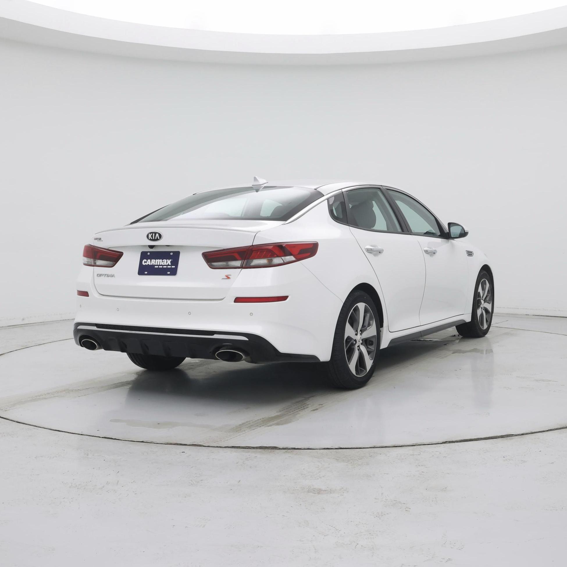 Thumbnail: 2020 Kia Optima - 8