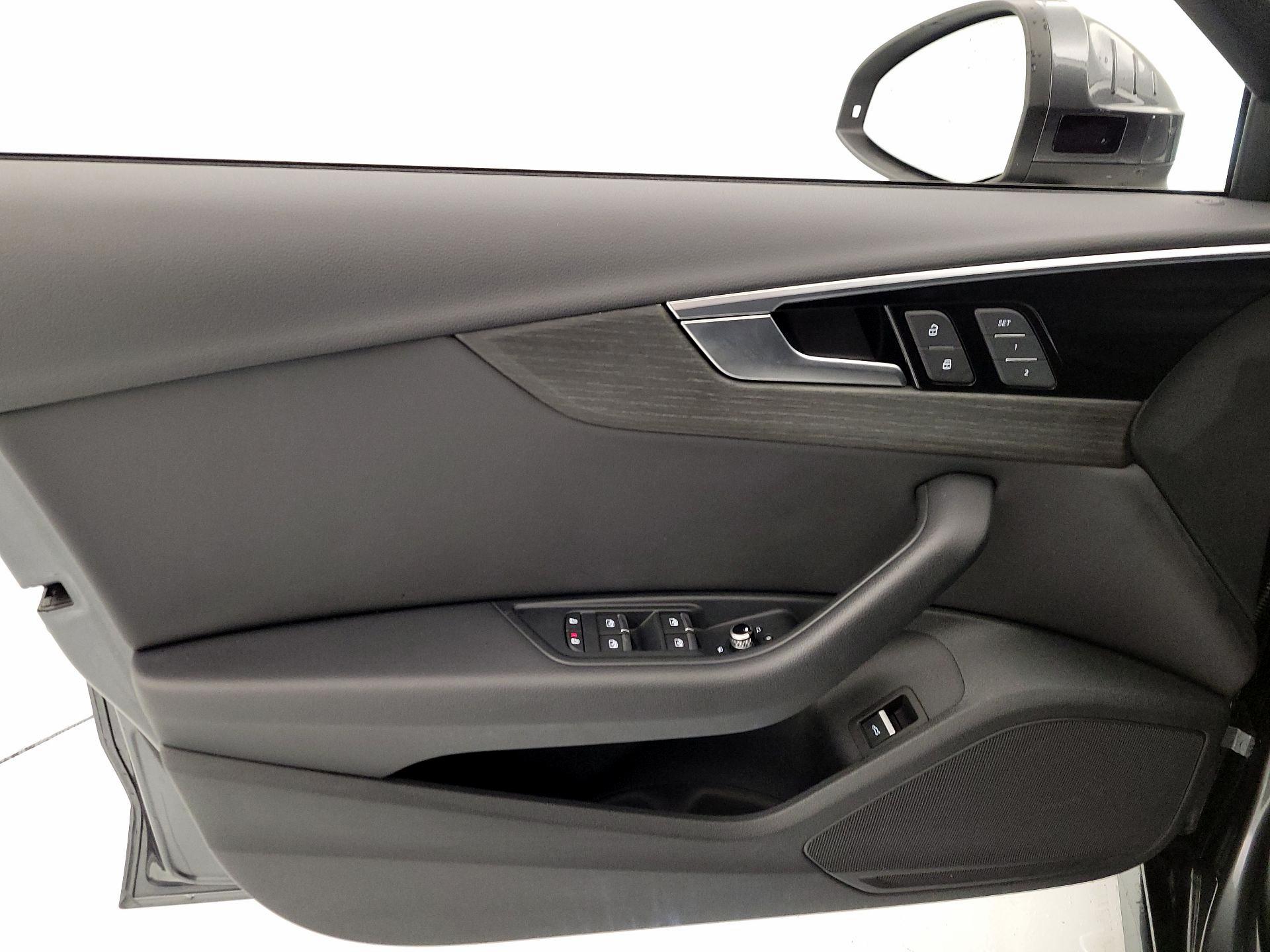 Thumbnail: 2021 Audi A4 - 12