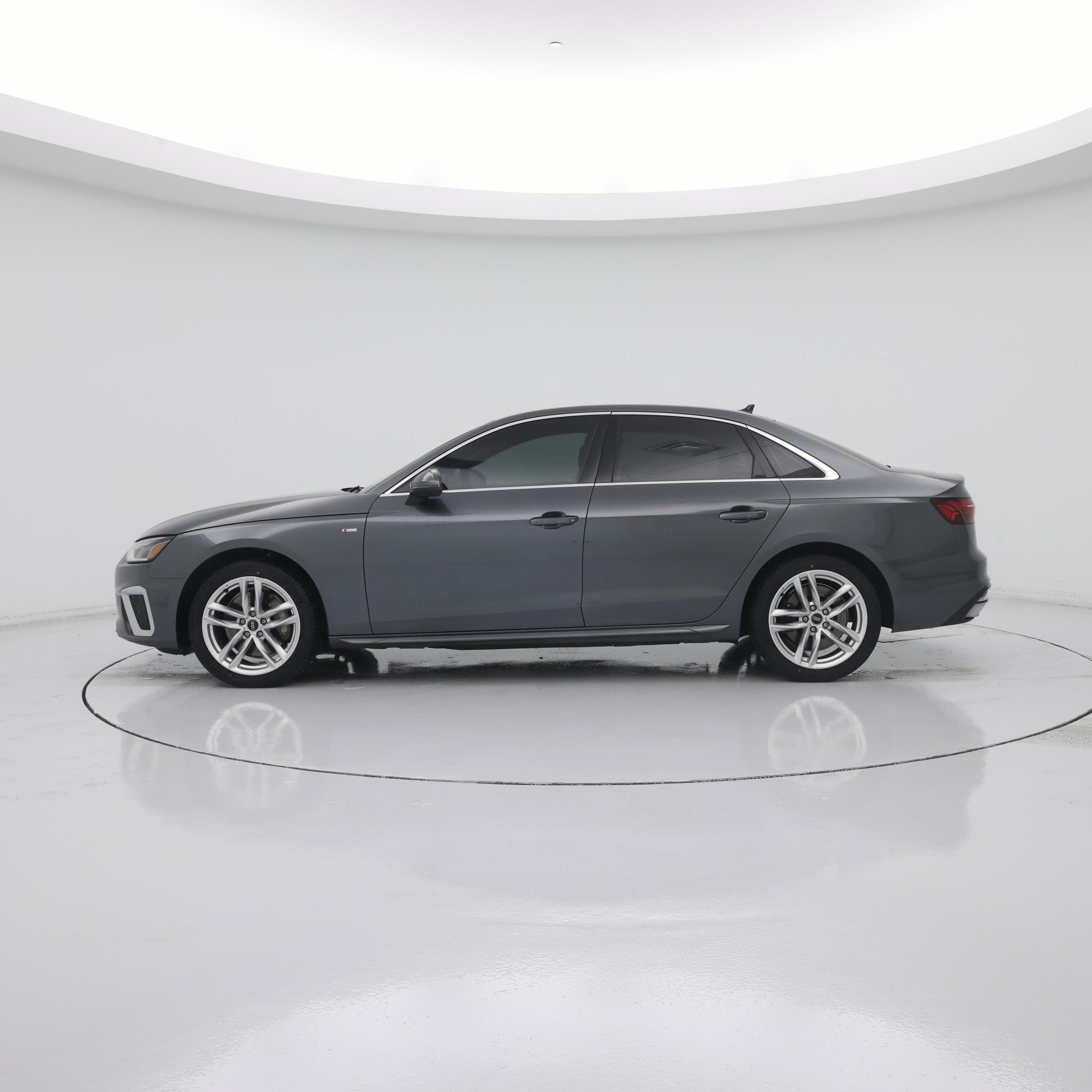 Thumbnail: 2021 Audi A4 - 3