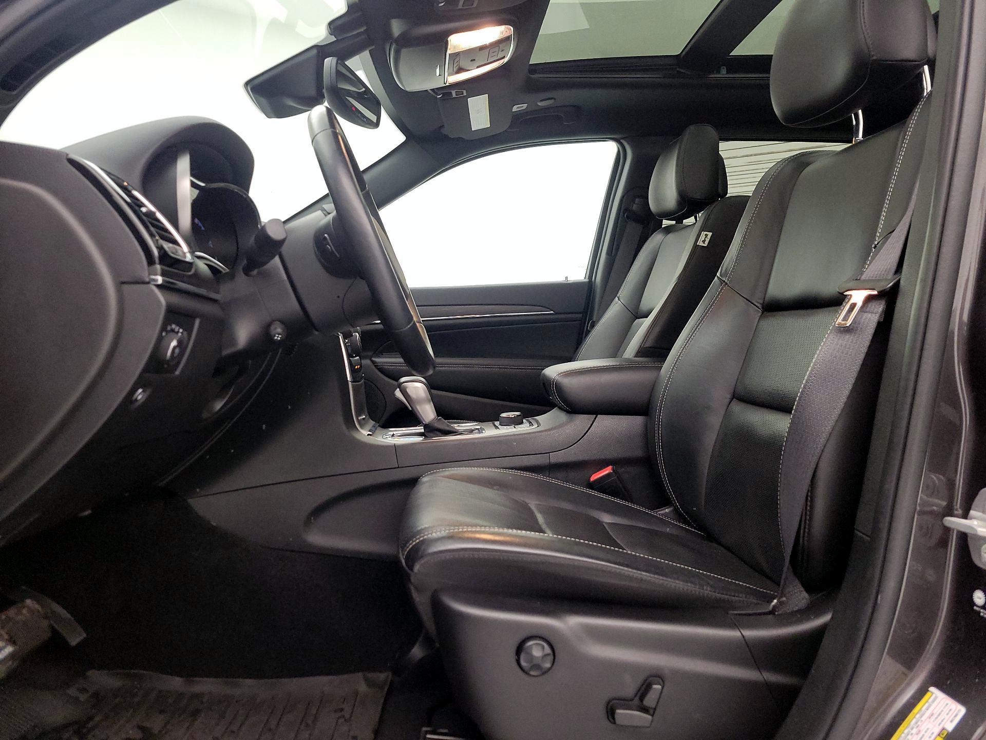 Thumbnail: 2021 Jeep Grand Cherokee - 11