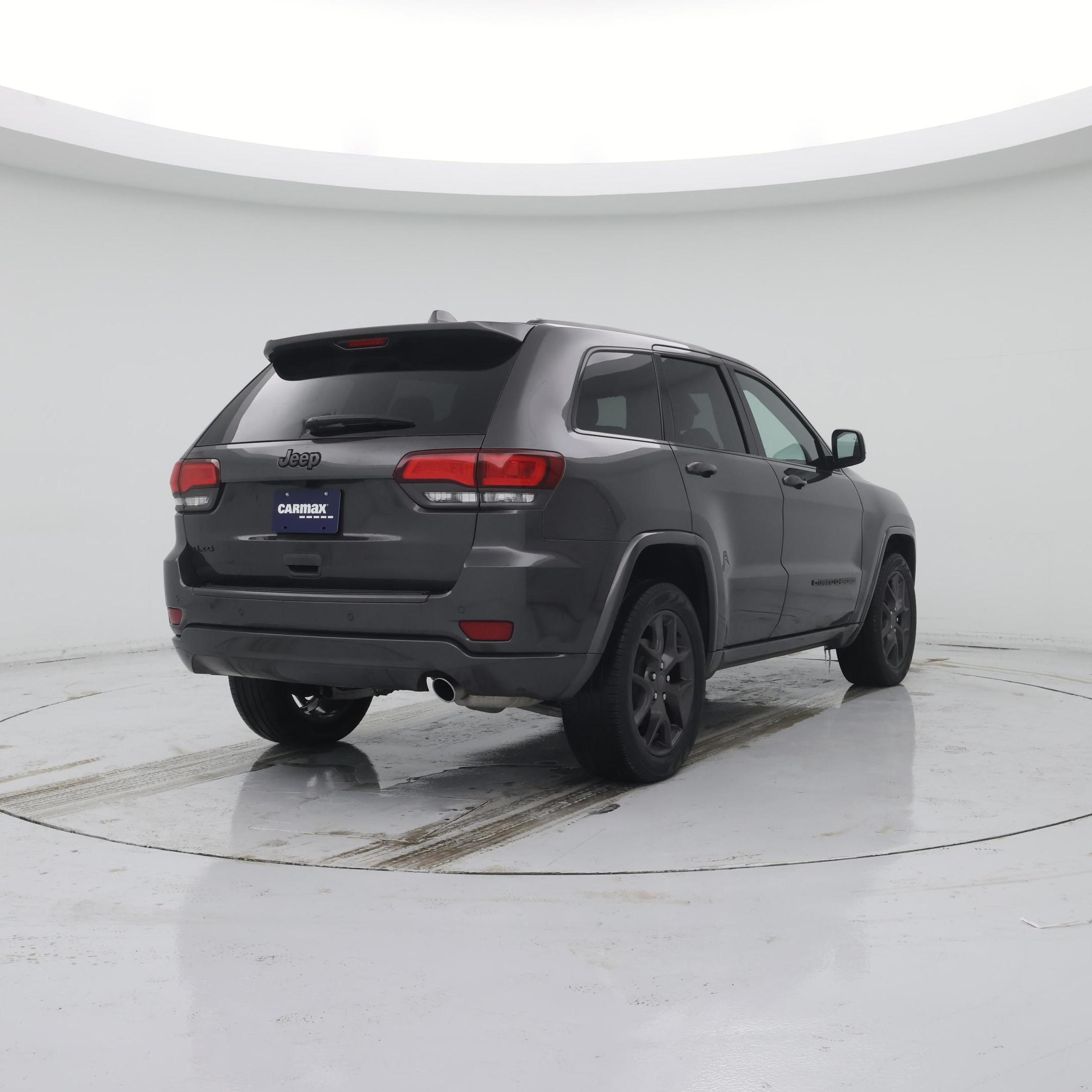 Thumbnail: 2021 Jeep Grand Cherokee - 8