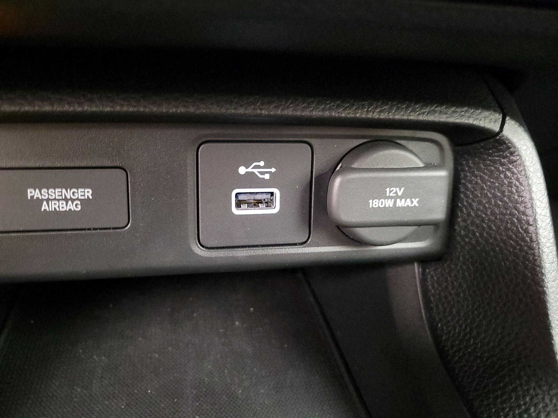 Thumbnail: 2024 Honda Civic - 18